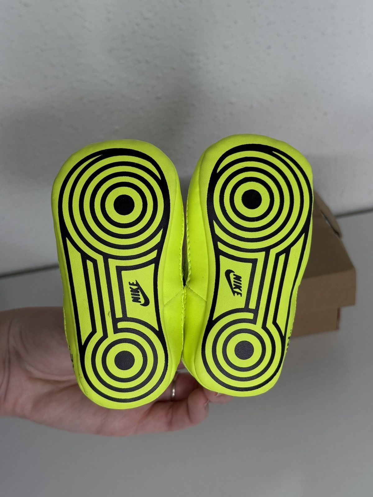 Nike Nike Air Force 1 Low x Off-White Toddler 3C Size US 10 / EU 43 - 4 Thumbnail