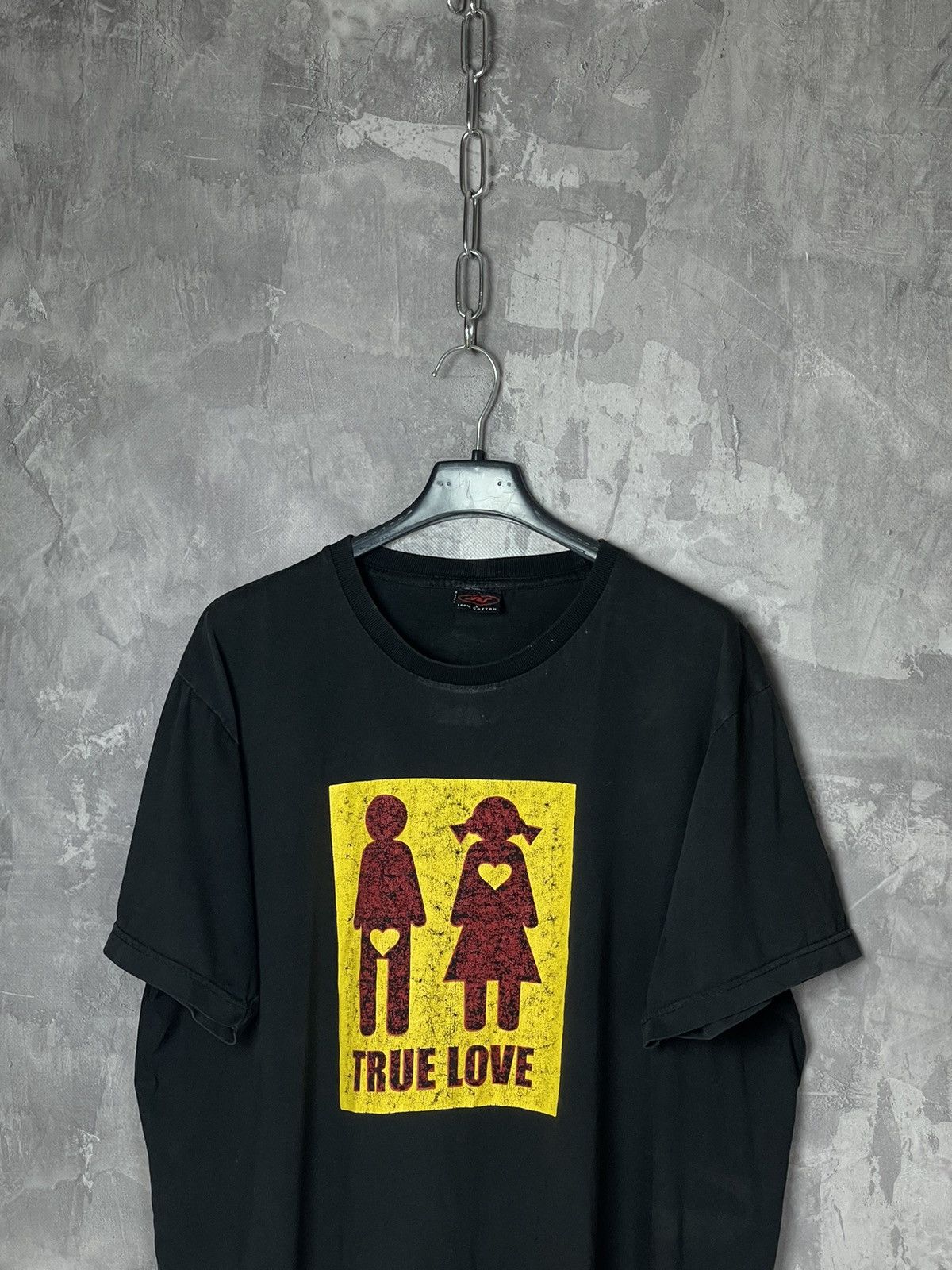 Vintage Vintage American Humour T shirt Faded “True Love” 90s Tee Size US L / EU 52-54 / 3 - 2 Thumbnail
