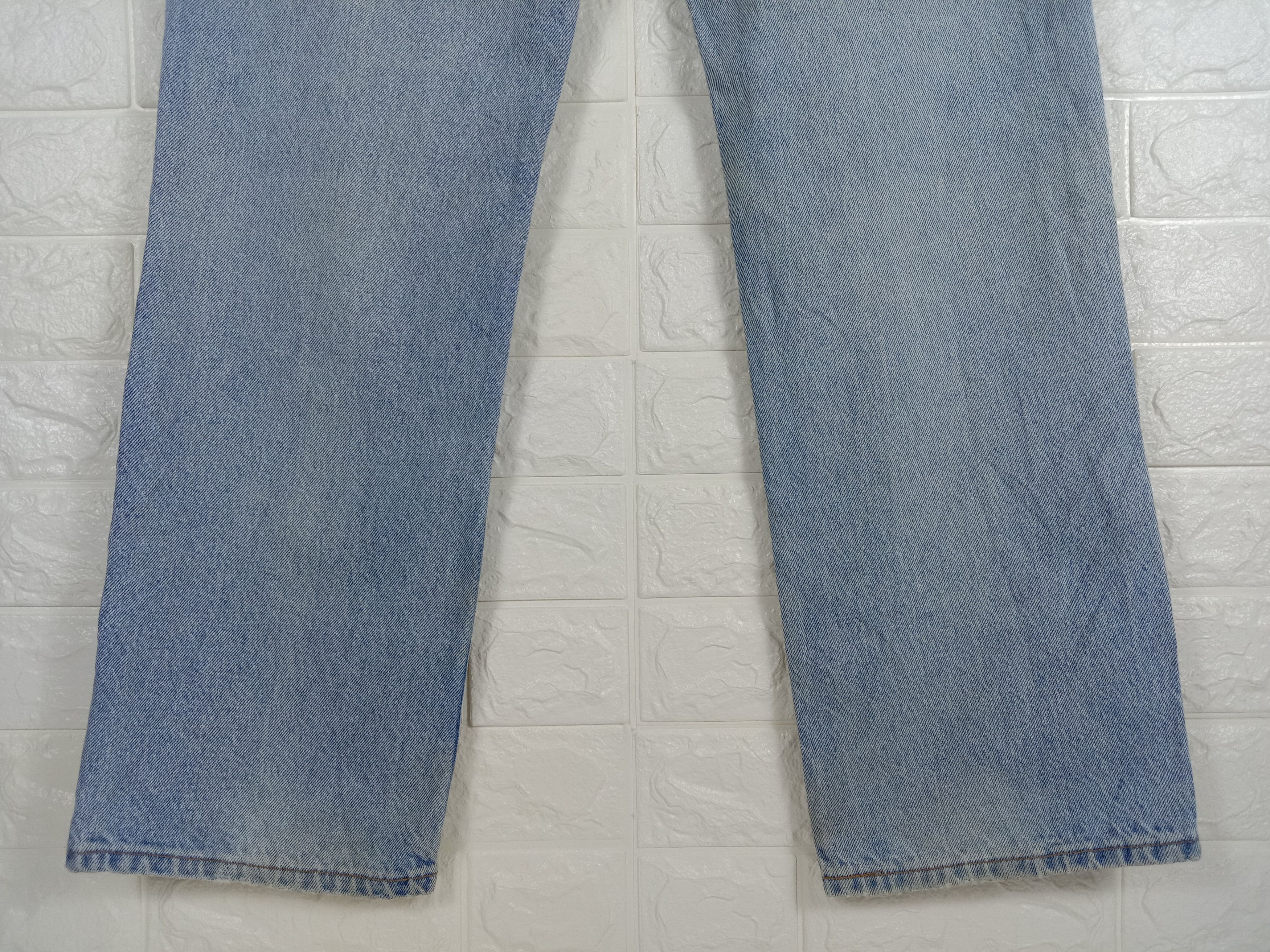 Levi's Vintage 90s Levi's 506 Orange Tab Jeans Light Wash Denim Size US 36 / EU 52 - 8 Thumbnail