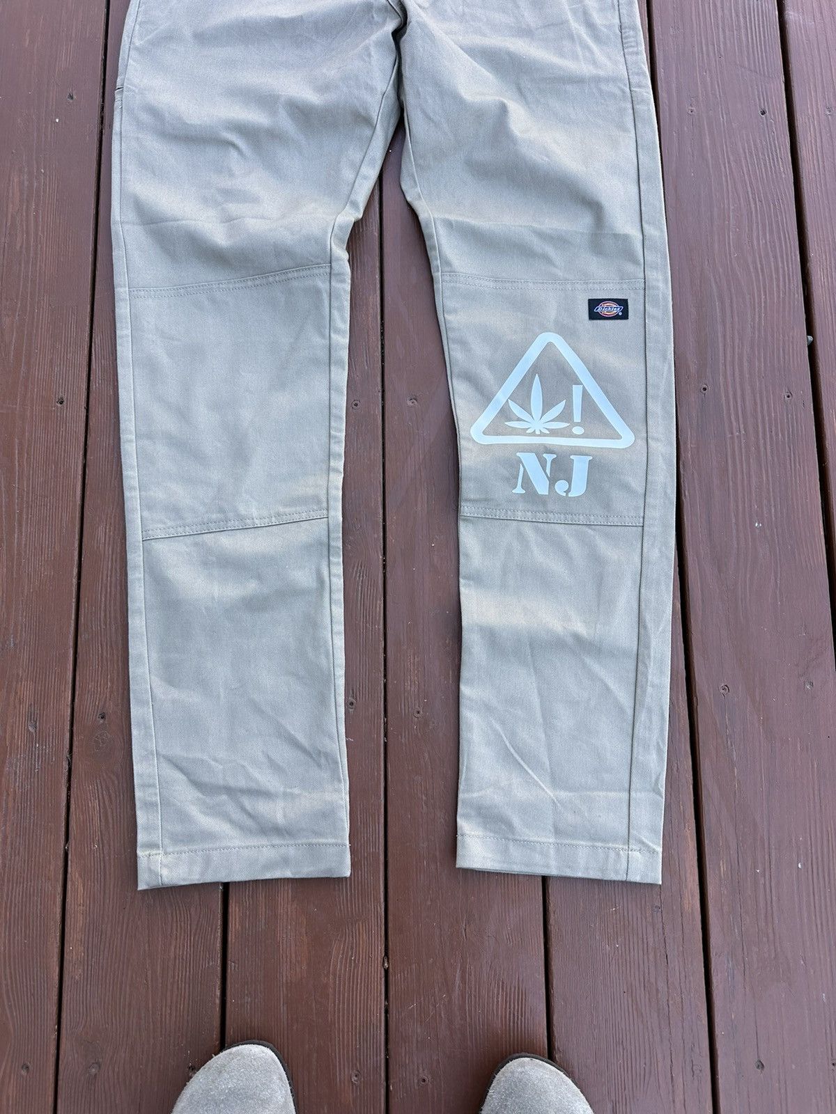 Dickies × Vintage Men’s Casual Pants Dickies NJ Cannabis Size US 36 / EU 52 - 6 Thumbnail