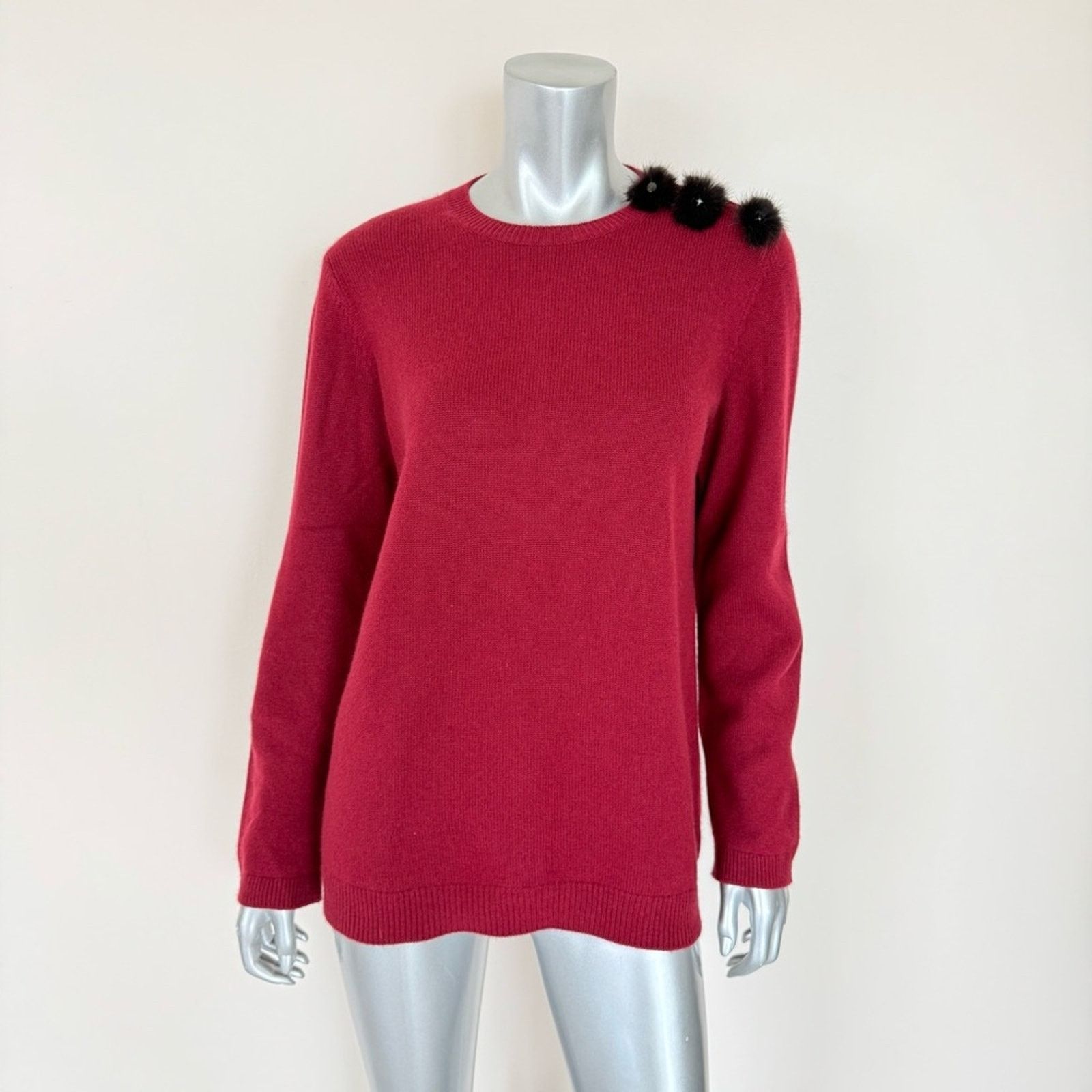Louis Vuitton Louis Vuitton women cashmere sweater size L Authentic Size L / US 10 / IT 46 - 1 Thumbnail