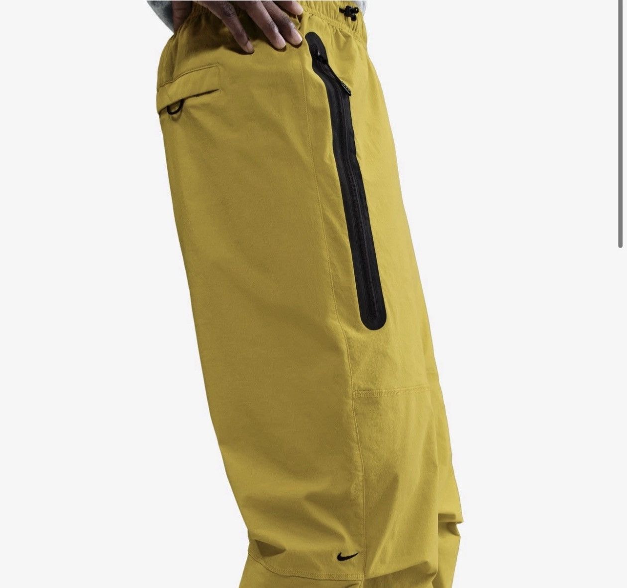 Nike NWT's Nike Air-Tech Pack Woven Oversized Pants Yellow Size US 44 / EU 60 - 3 Thumbnail