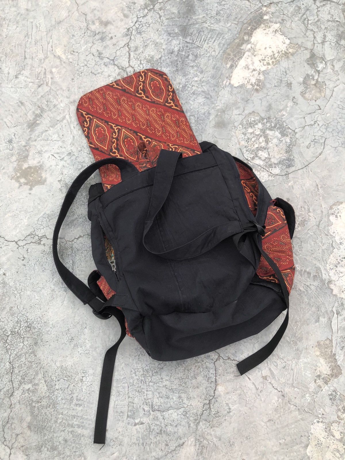 Japanese Brand × Vintage REWORKED BACKPACK x INDONESIAN TRADITIONAL BATIK (HANDMADE) Size ONE SIZE - 5 Thumbnail