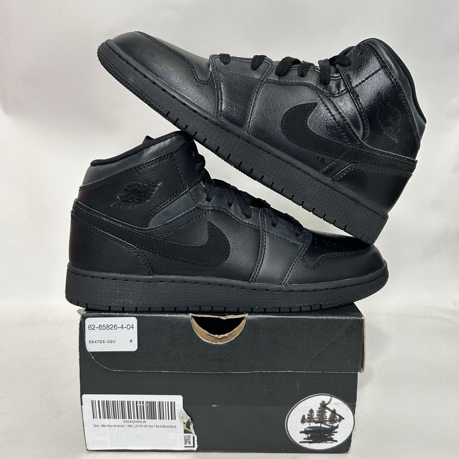 Jordan Brand Nike Air Jordan 1 Mid GS “Deep Black Nubuck Swoosh” Size US 8.5 / IT 38.5 - 1 Thumbnail