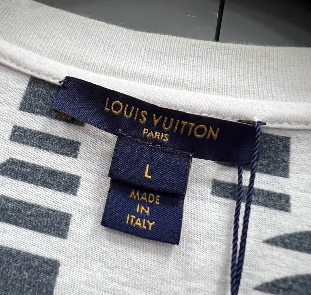 Louis Vuitton Louis Vuitton All-over Letter Printed Chain Short Sleeve J41 Size L / US 10 / IT 46 - 3 Thumbnail