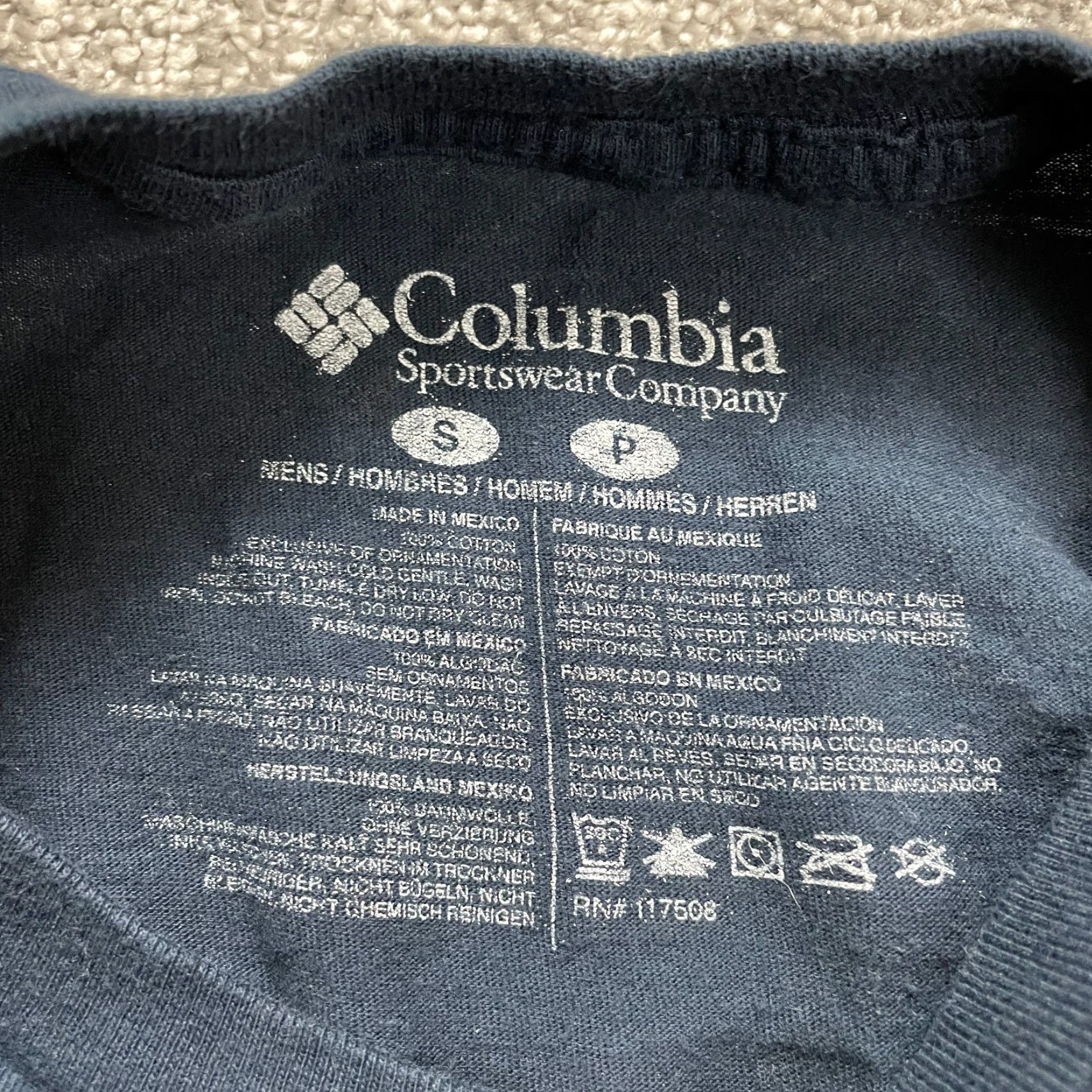 Vintage Columbia PFG Fishing T-Shirt Mens Small Crew Neck Short Sleeve Blue Size US S / EU 44-46 / 1 - 6 Thumbnail