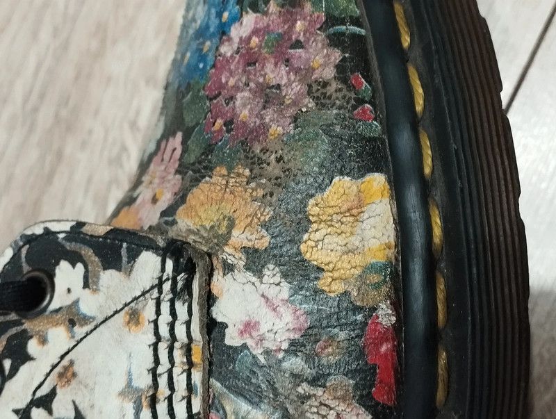 Dr. Martens Dr. Martens Sienna Miller vintage rare Made in England UK6 Size US 8.5 / IT 38.5 - 10 Thumbnail