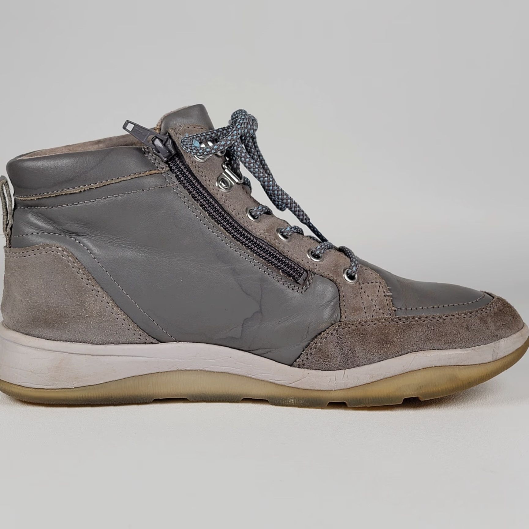 Vionic Vionic Whitley Water Repellent Gray Leather Zip Comfort Boot Women 9 Size US 7 / IT 37 - 5 Thumbnail