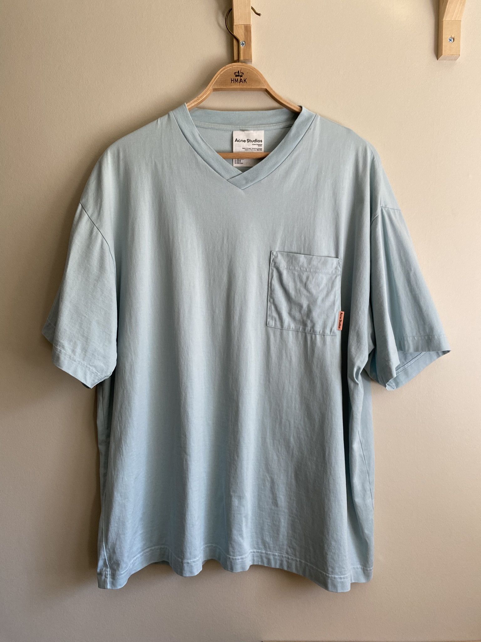 Acne Studios 48/M - V-Neck Logo T-Shirt Size US M / EU 48-50 / 2 - 1 Thumbnail