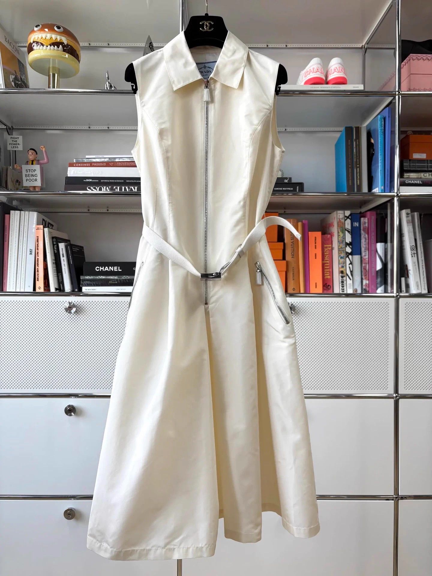Prada Prada Cream Lapel Sleeveless Tie Half-Zip 36s Dress Size XS / US 0-2 / IT 36-38 - 1 Thumbnail