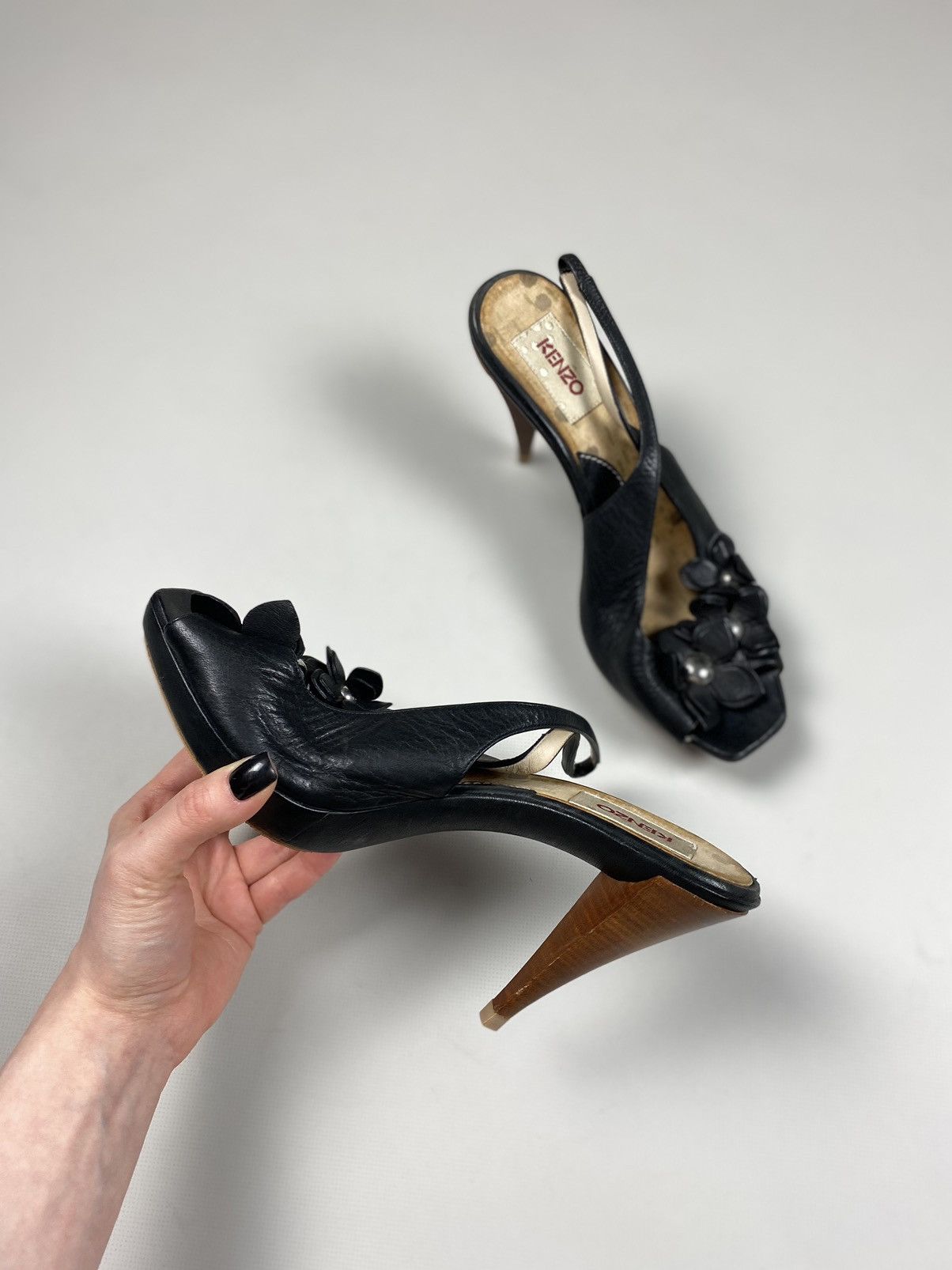 Kenzo × Vintage Kenzo vintage ladies leather heels size 39 Size US 8.5 / IT 38.5 - 20 Thumbnail
