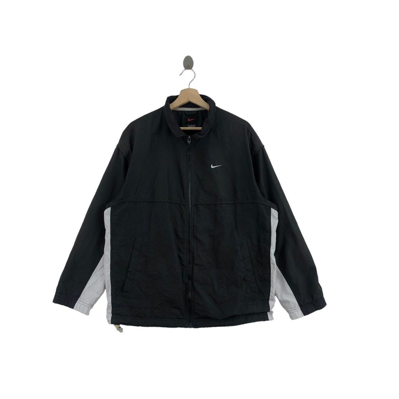 Vintage NIKE USA SWOOSH Side Logo Coach Jacket Windbreaker