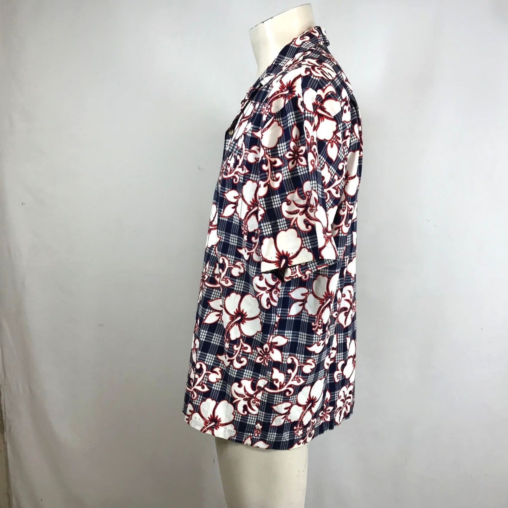 ALOHAS RJC Hibiscus Floral Plaid Aloha Shirt Navy White Red USA Made Mens L Shirt Size US L / EU 52-54 / 3 - 6 Thumbnail