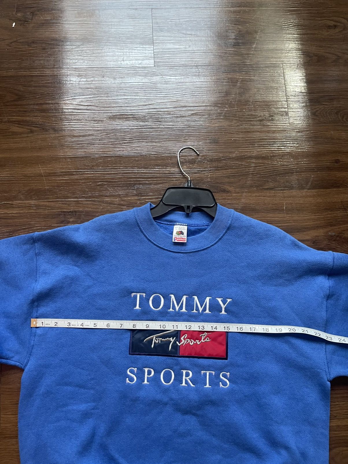 Fruit Of The Loom × Vintage Vintage 1990s-2000s Tommy Sports Pullover Blue Sweater (L) Size US L / EU 52-54 / 3 - 7 Thumbnail