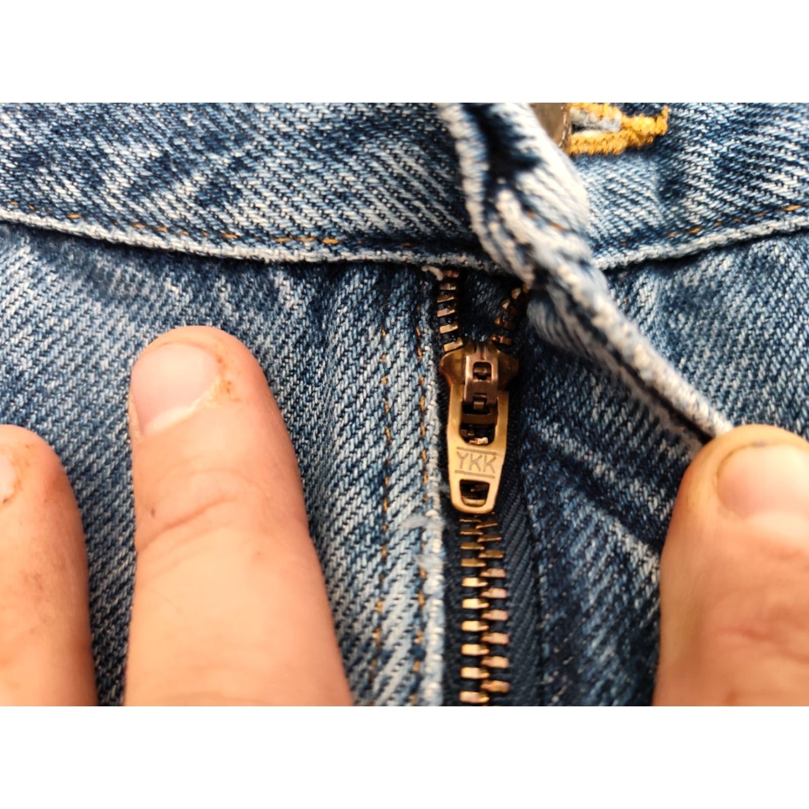 Wrangler VINTAGE Wrangler Men's Jeans 36x30 Straight Fit Faded Distressed Cotton Denim 90s Cowgirl Grunge USA Size US 36 / EU 52 - 6 Thumbnail