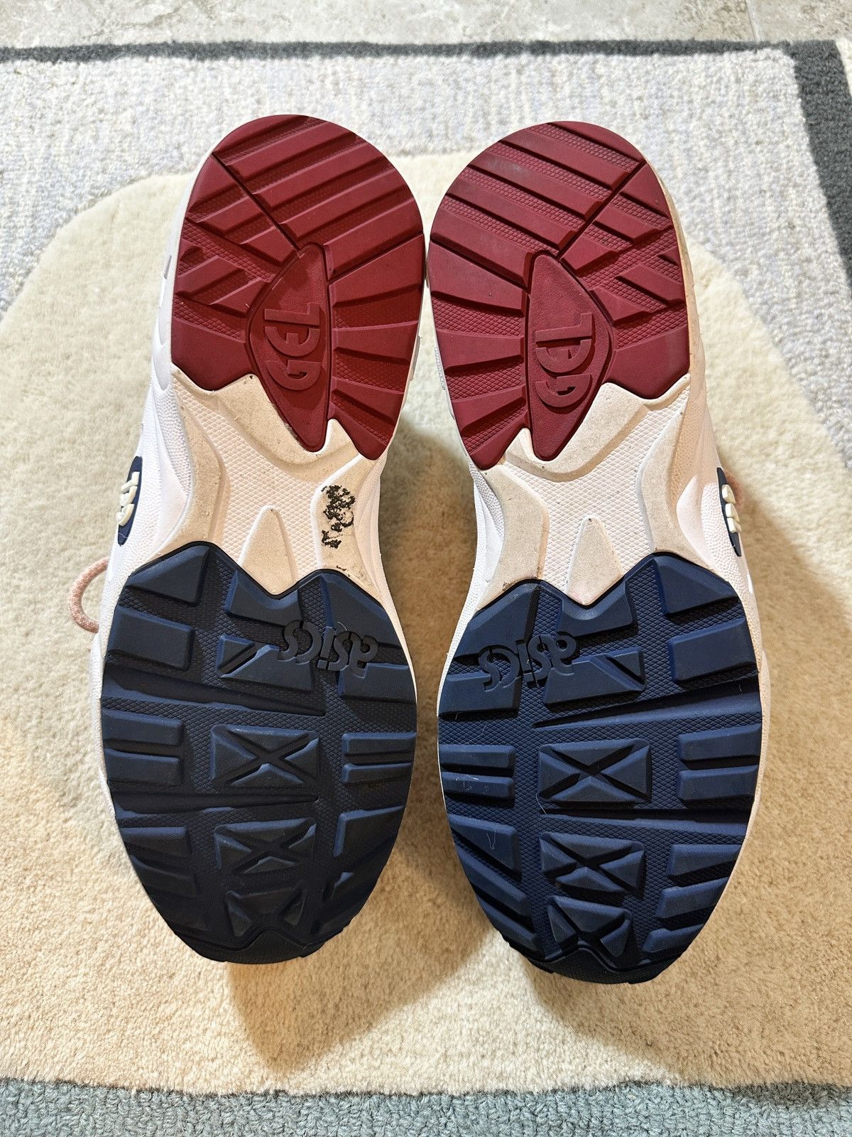 Asics × Kith × Ronnie Fieg Ronnie Fieg x Asics Gel Diablo ‘Volcano 2.0’ - Size 10.5 Size US 10.5 / EU 43-44 - 9 Thumbnail
