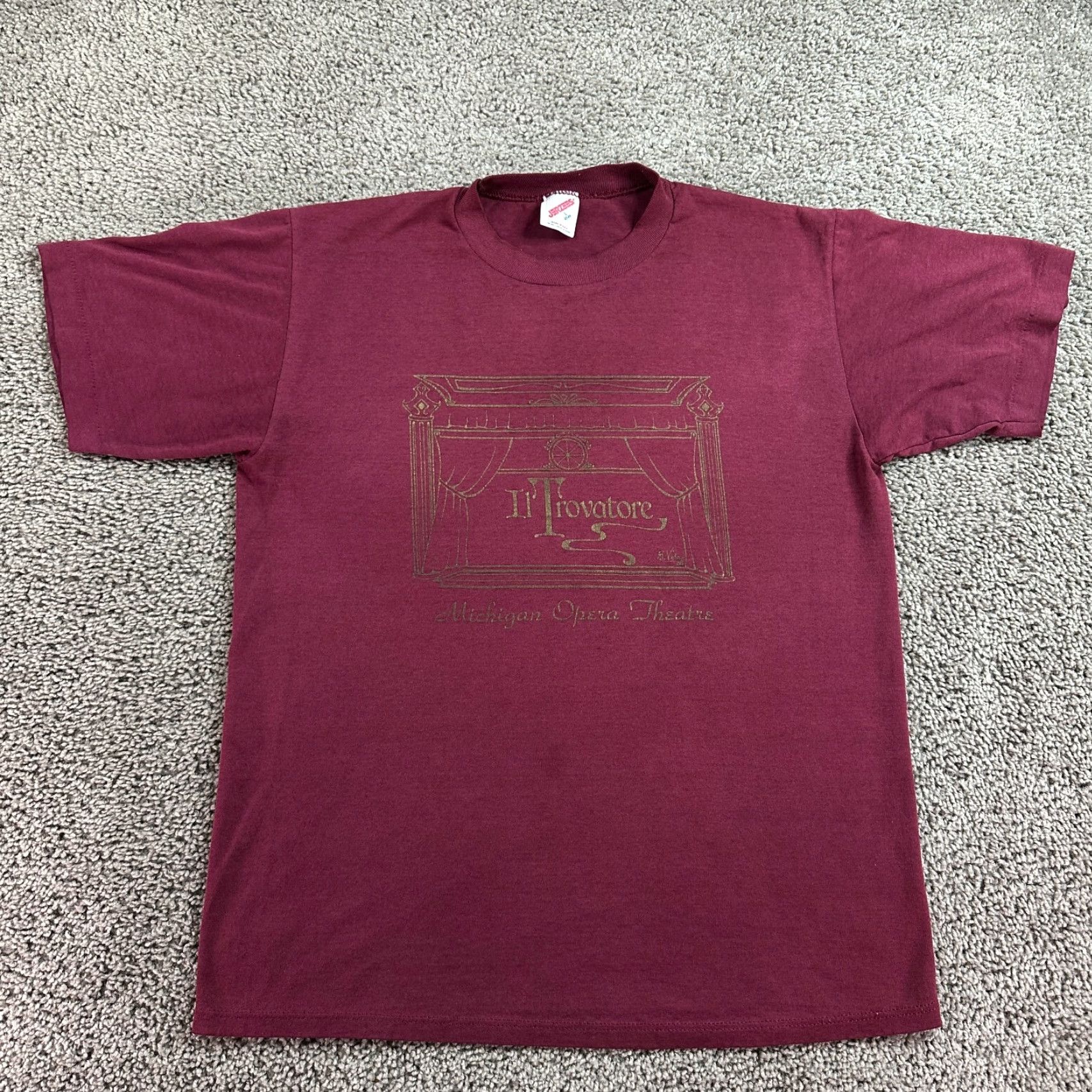 Jerzees VINTAGE Il Trovatore Shirt Mens L Red 90s Michigan Opera Theatre Jerzees T-Shirt Graphic Print 90s Mens Size US L / EU 52-54 / 3 - 2 Thumbnail