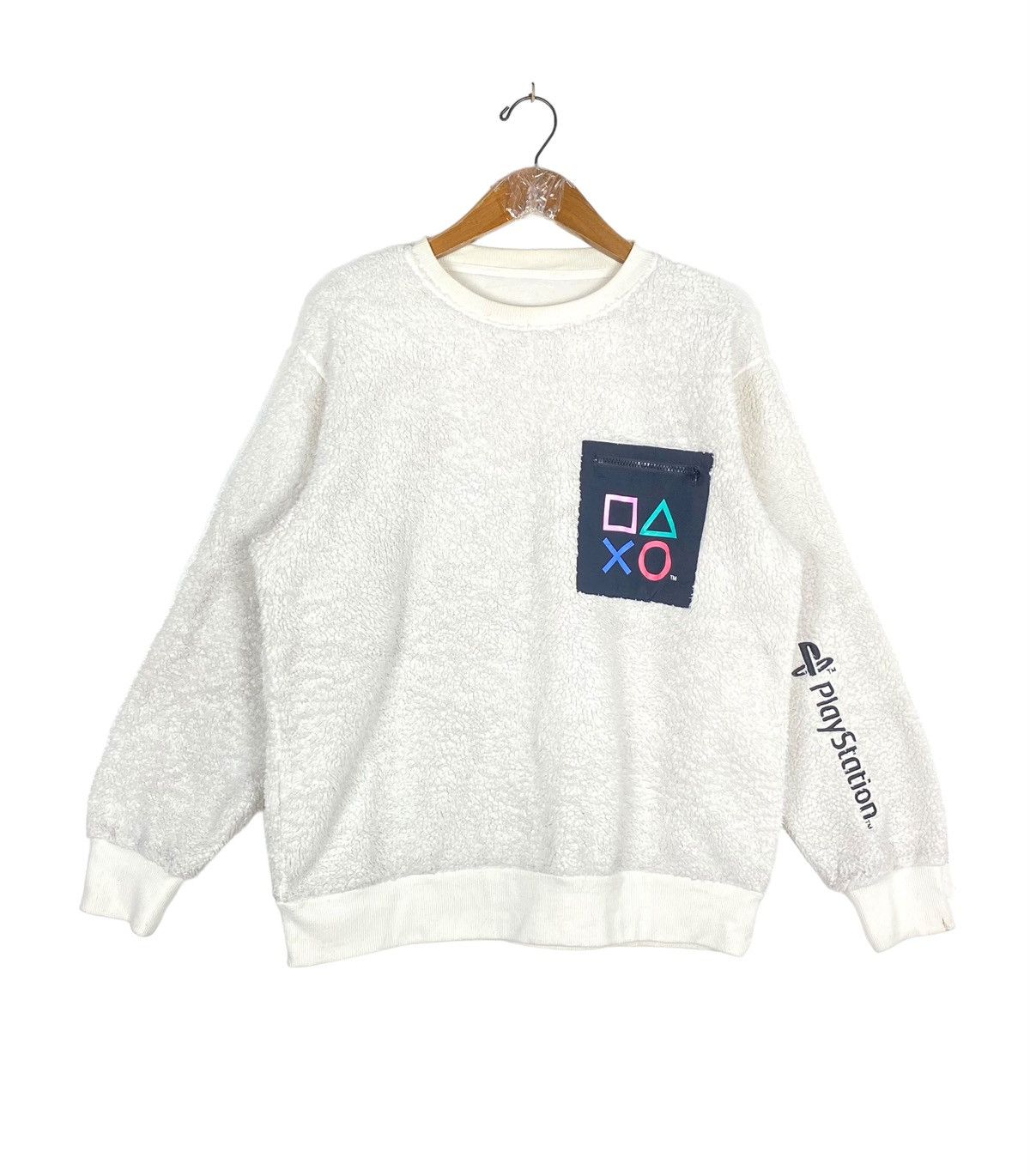 GU Rare‼️ Gu x PlayStation Deep Pile Fleece Size L / US 10 / IT 46 - 1 Thumbnail