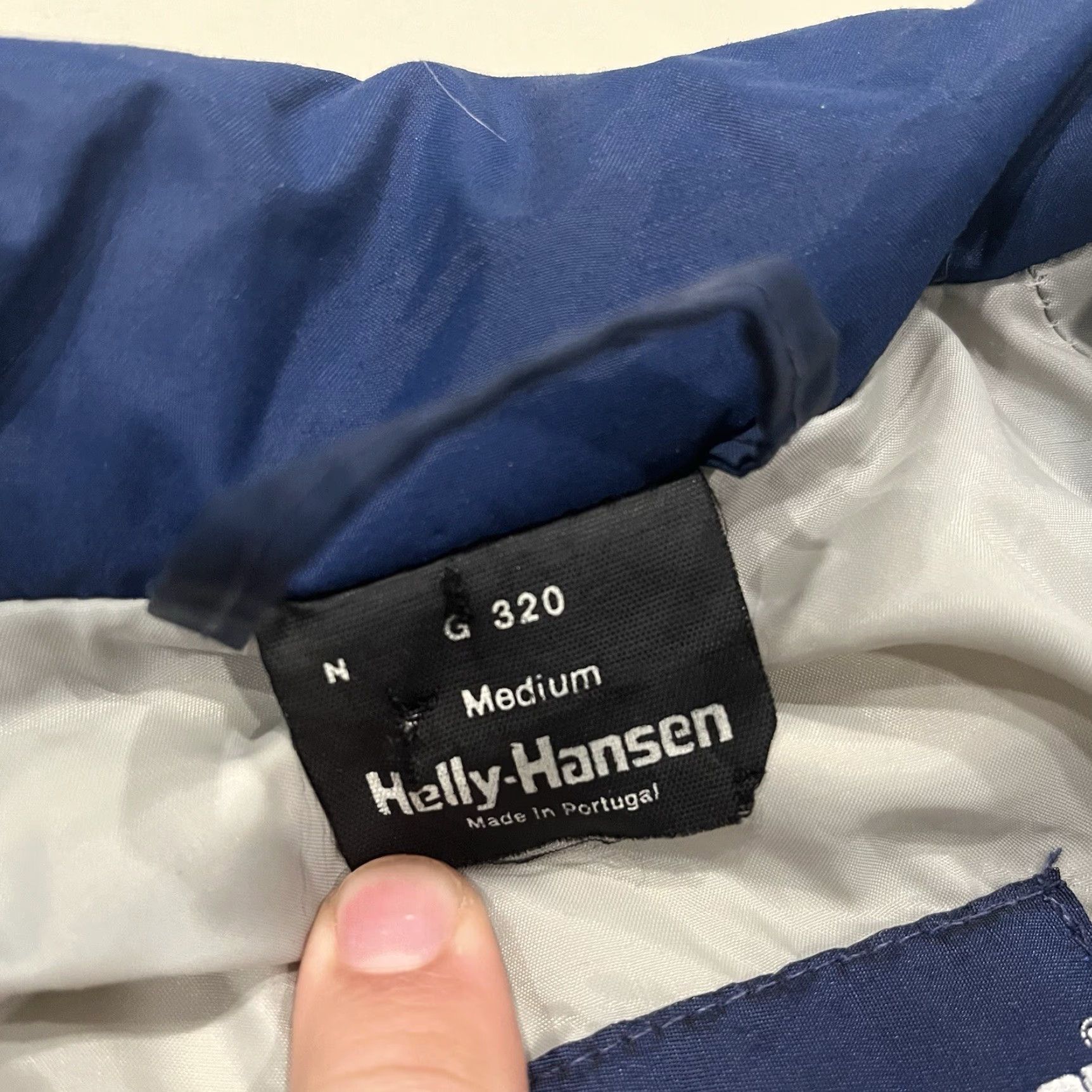 Helly Hansen VINTAGE Helly Hansen Windbreaker Jacket Mens Medium Blue Nylon Track Streetwear Size US M / EU 48-50 / 2 - 7 Thumbnail