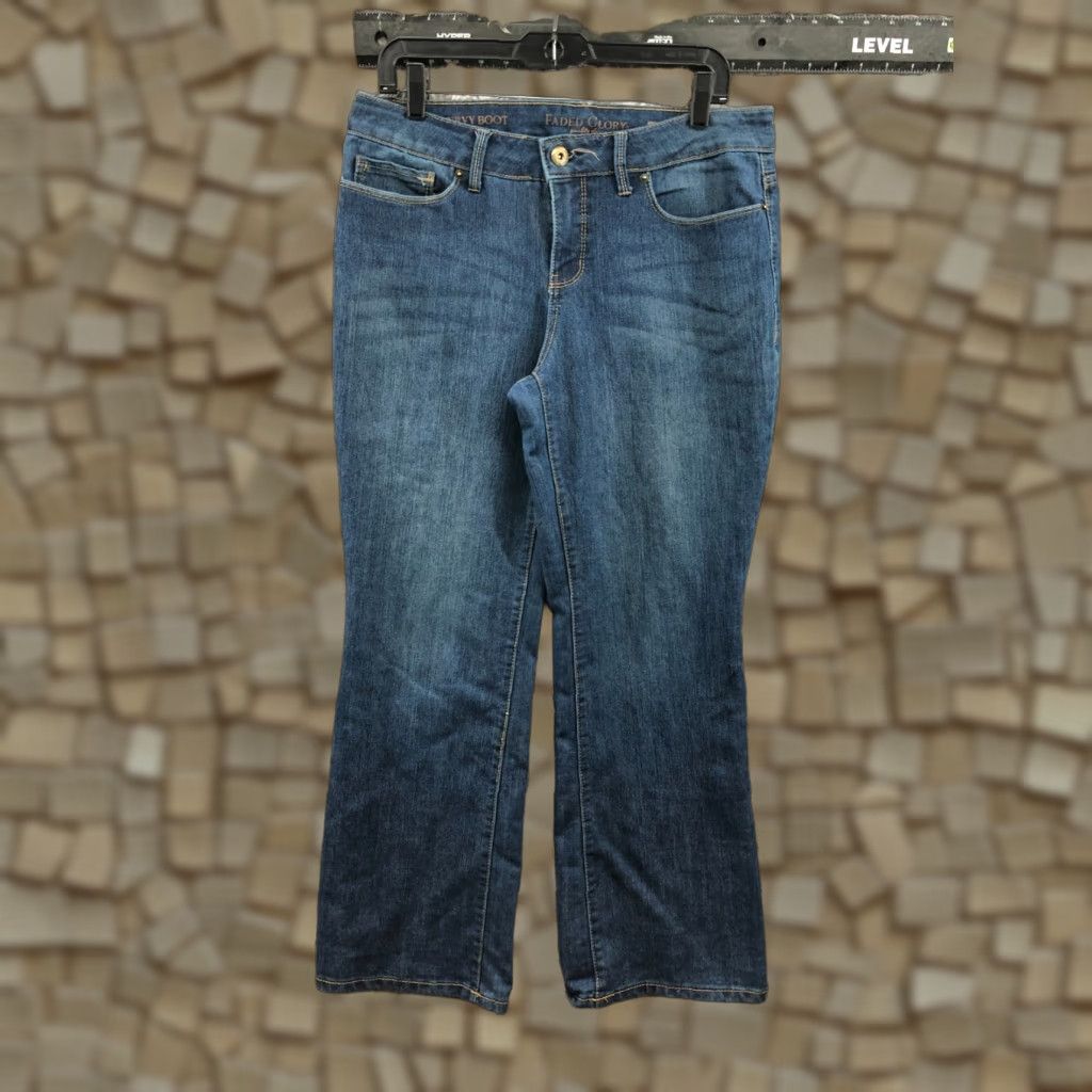 Faded Glory Faded Glory Jeans Bootcut 10 Womens Medium Blue Cotton Denim 5-Pocket Regular Rise Shirt? Size 32" / US 10 / IT 46 - 1 Thumbnail