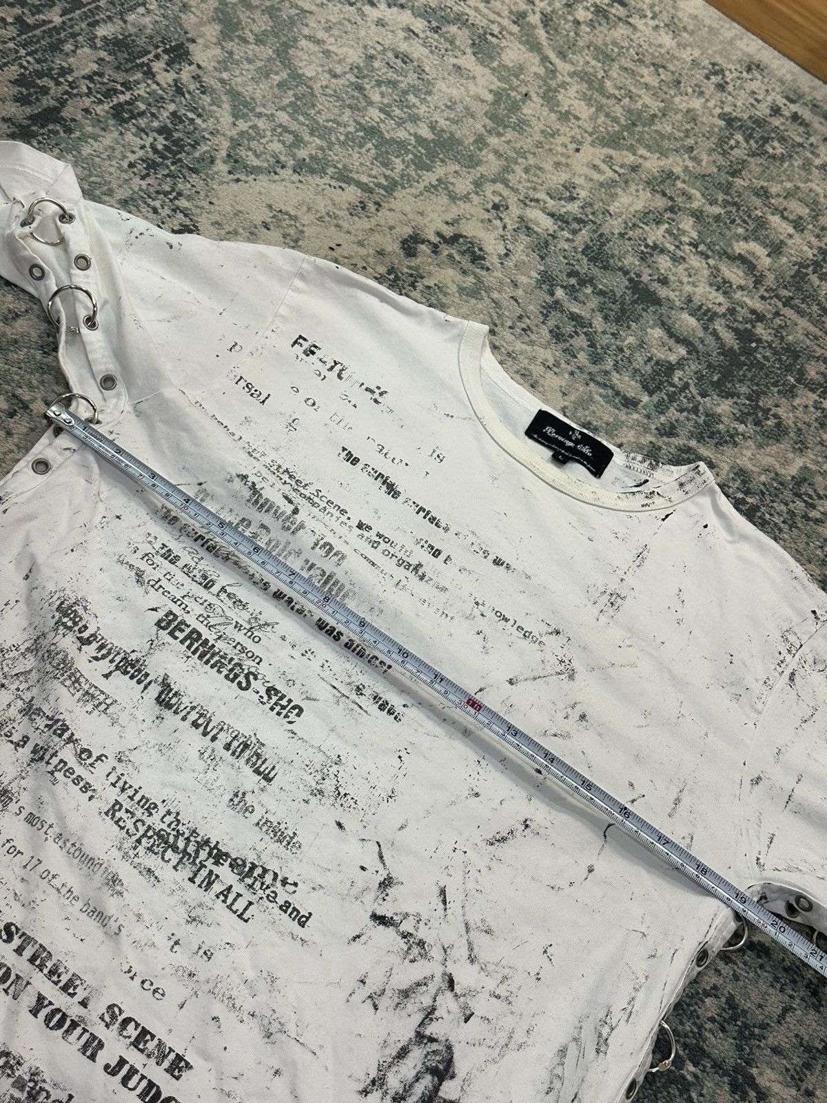 Seditionaries Vintage Bernings Sho Poem Studded/Ring T-Shirt Size US M / EU 48-50 / 2 - 16 Thumbnail