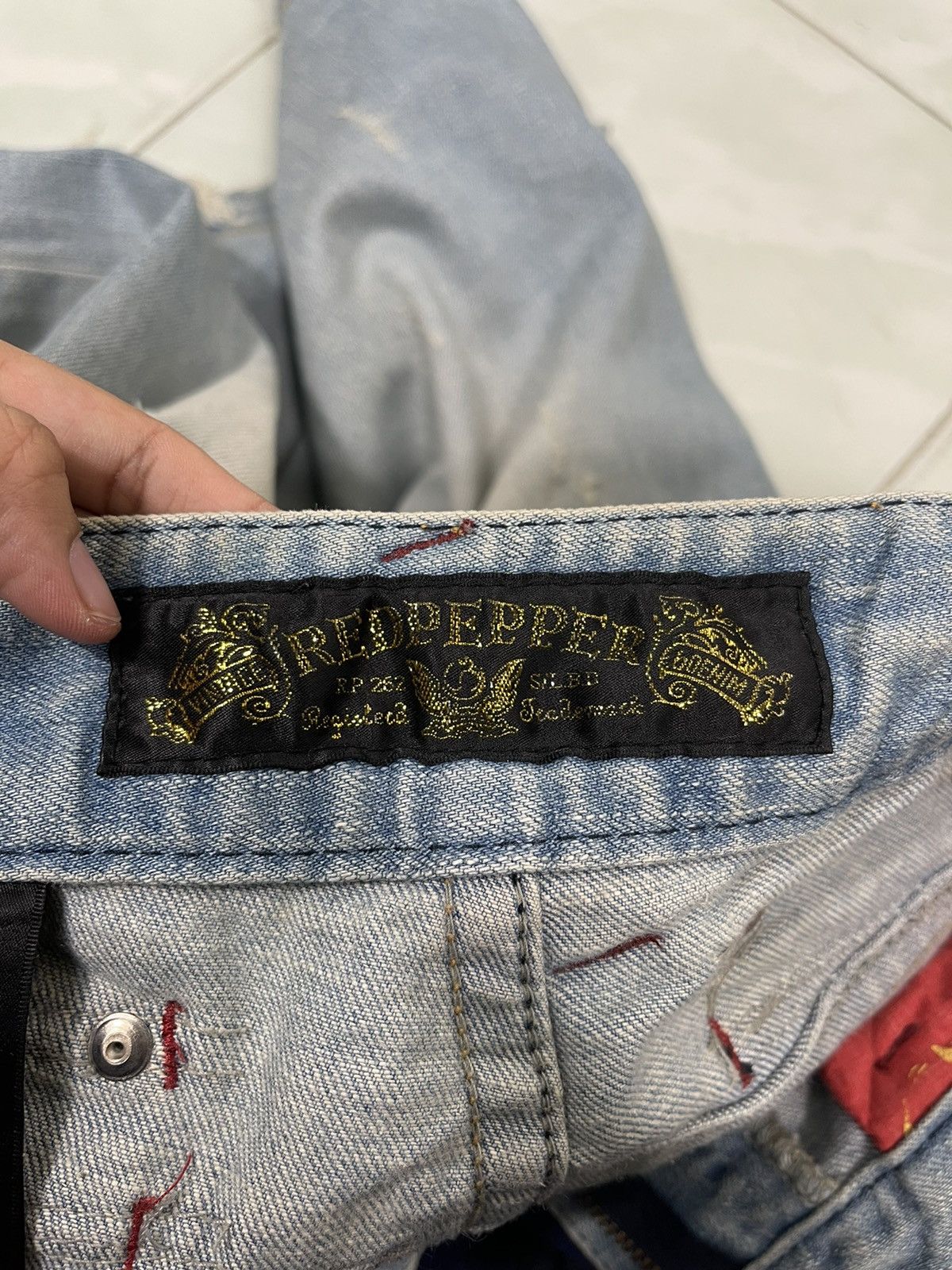 If Six Was Nine JAPANASE RED PAPER JAPAN&CO THRASHED SHORT PANTS JEANS Size US 31 - 14 Thumbnail