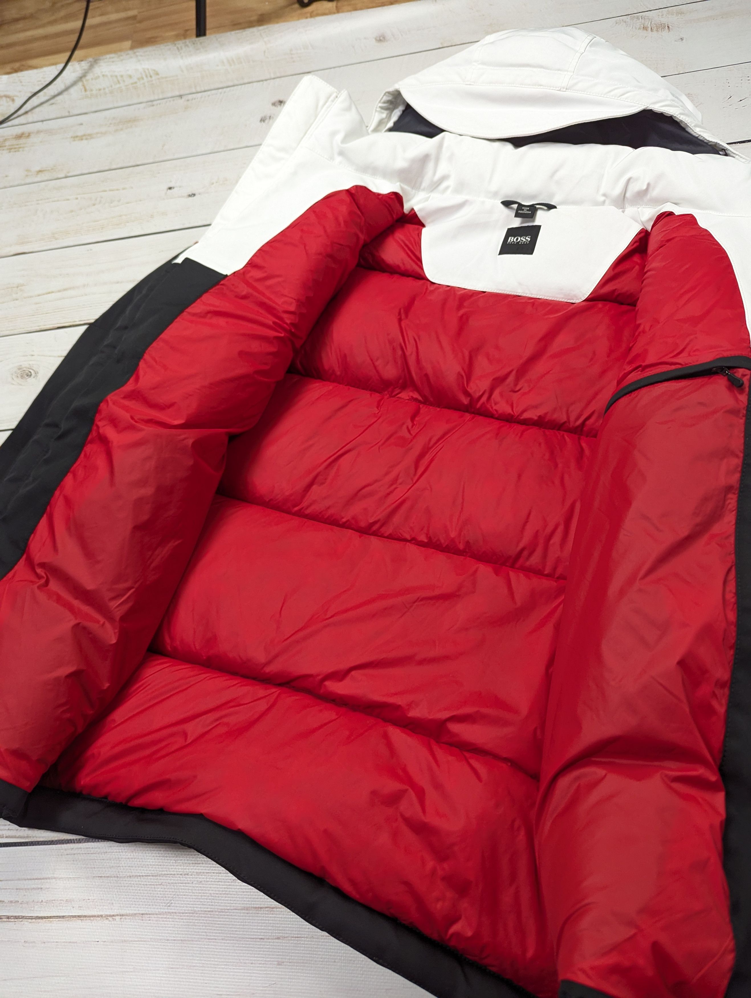 Hugo Boss Hugo Boss Formula E Team Porsche Tag Heuer puffer jacket Size US S / EU 44-46 / 1 - 13 Thumbnail