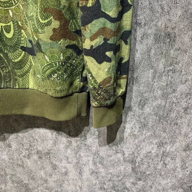 Givenchy Givenchy Danmu Camouflage Hoodie 2506-Nextarrow Size US L / EU 52-54 / 3 - 5 Thumbnail