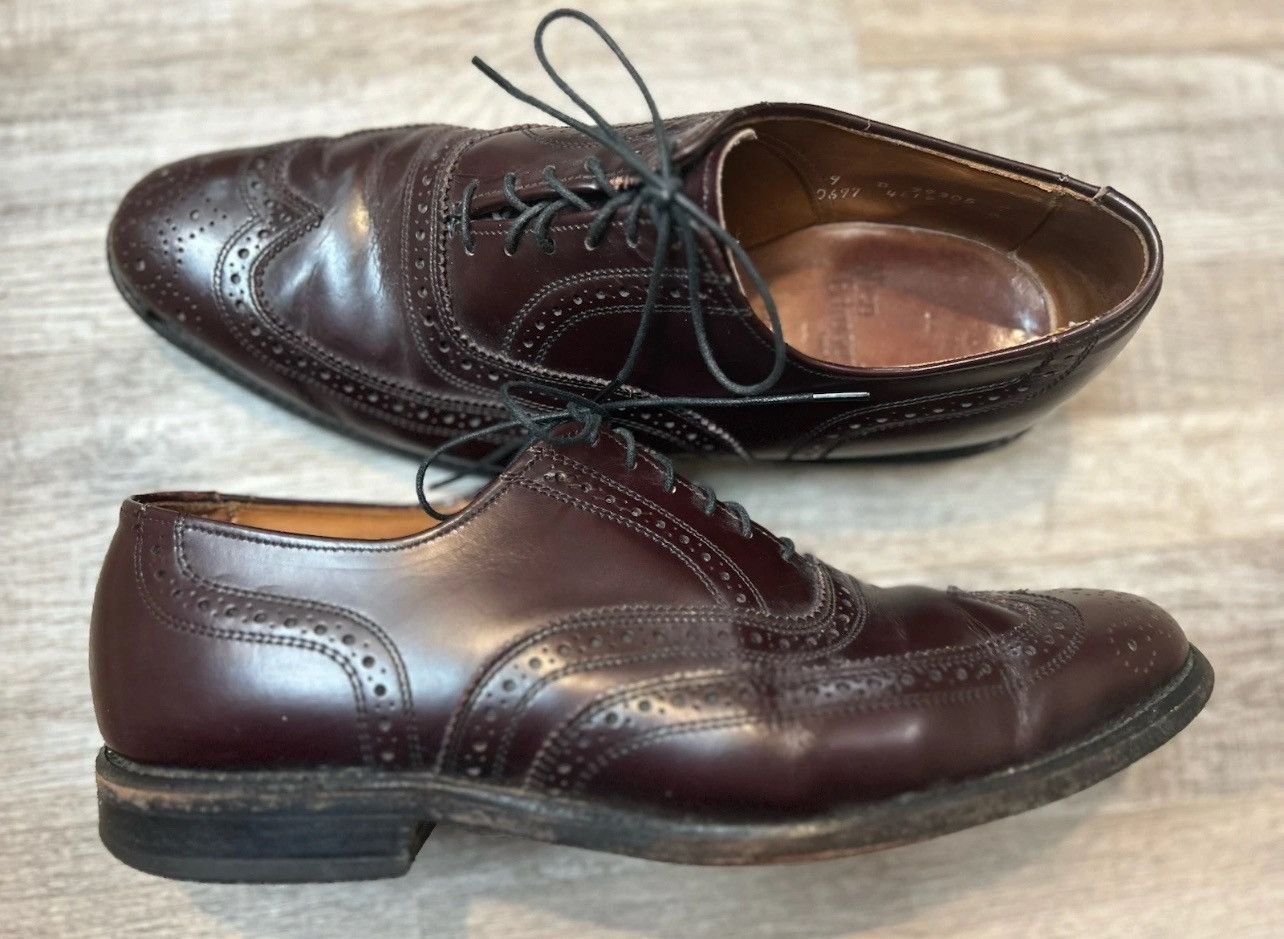Allen Edmonds Allen Edmonds Lloyd Leather Wingtip Oxfords Burgundy Size 9 Size US 9 / EU 42 - 4 Thumbnail