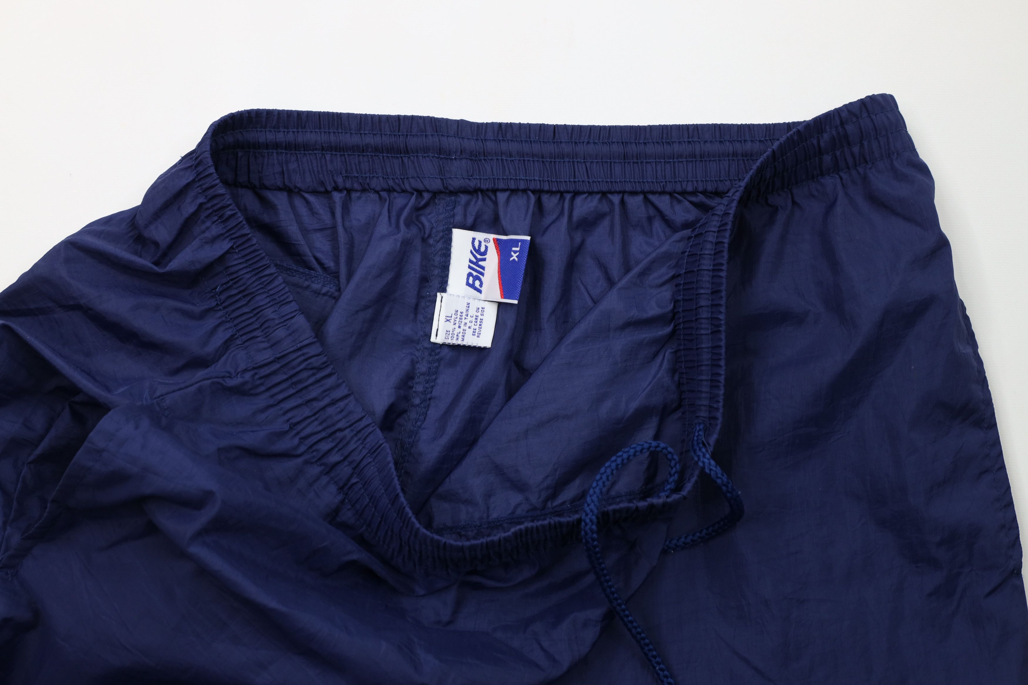 Vintage Vintage 90s Bike Blank Windbreaker Joggers Pants Nylon Blue Size US 38 / EU 54 - 8 Thumbnail