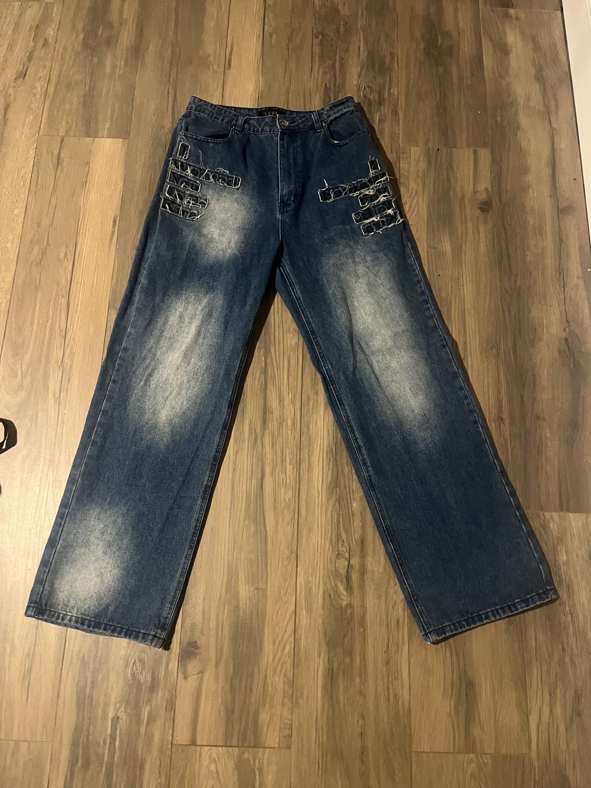Other Vees “L” jeans Size US 30 / EU 46 - 1 Thumbnail