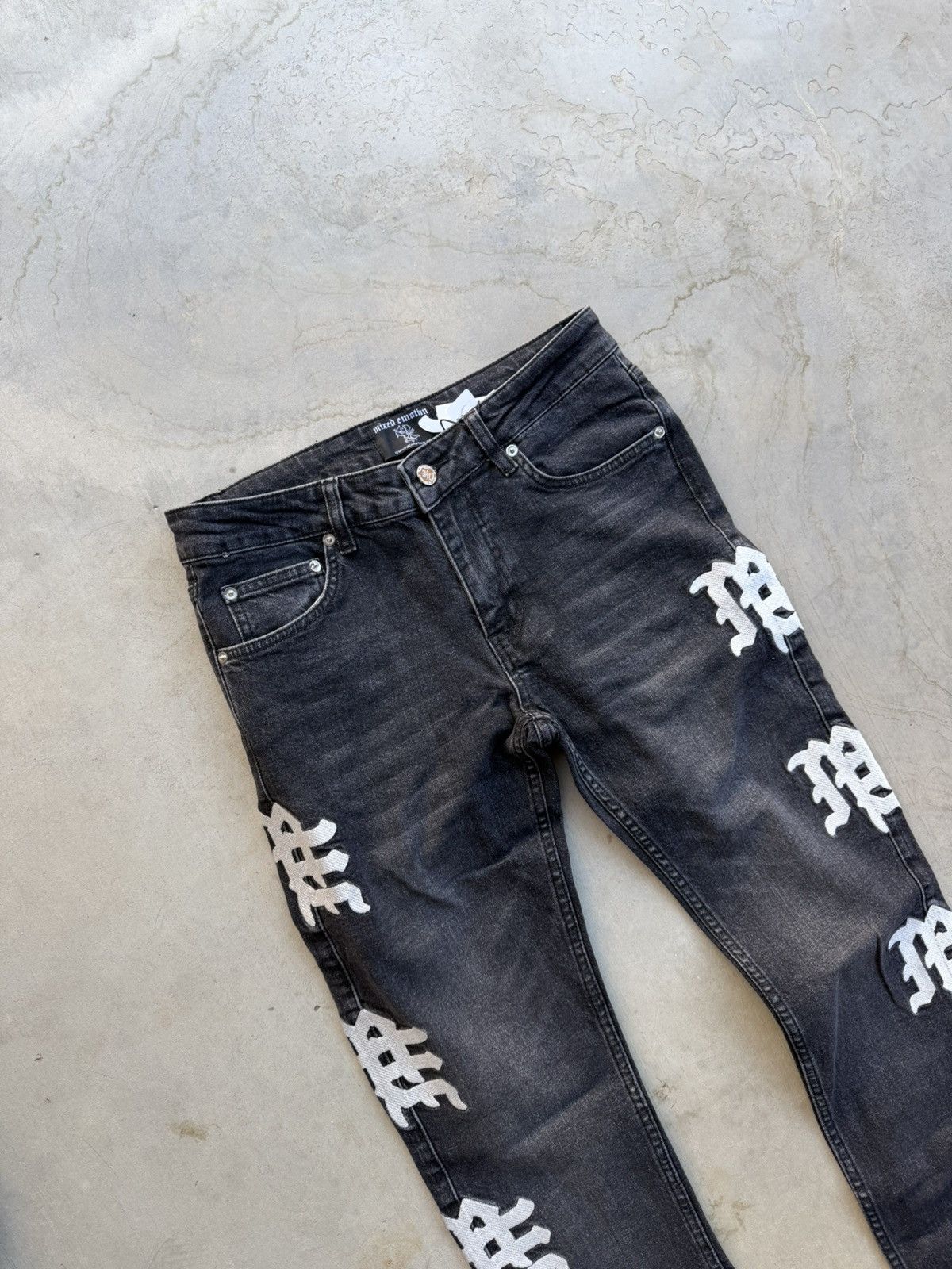 Other Mixed Emotions Monogram Jeans Black Size 30 New With Tags Size US 30 / EU 46 - 4 Thumbnail