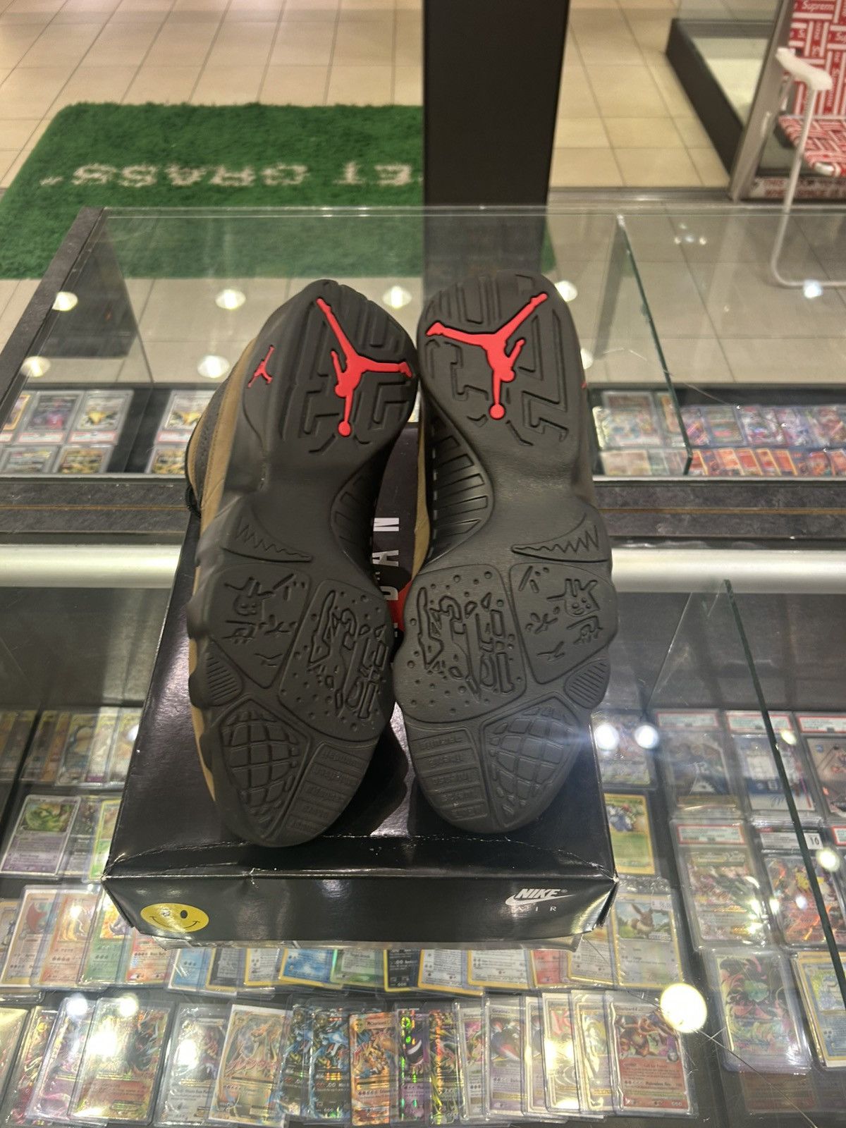 Jordan Brand Jordan 9 Olive 2024 Size US 13 / EU 46 - 11 Thumbnail