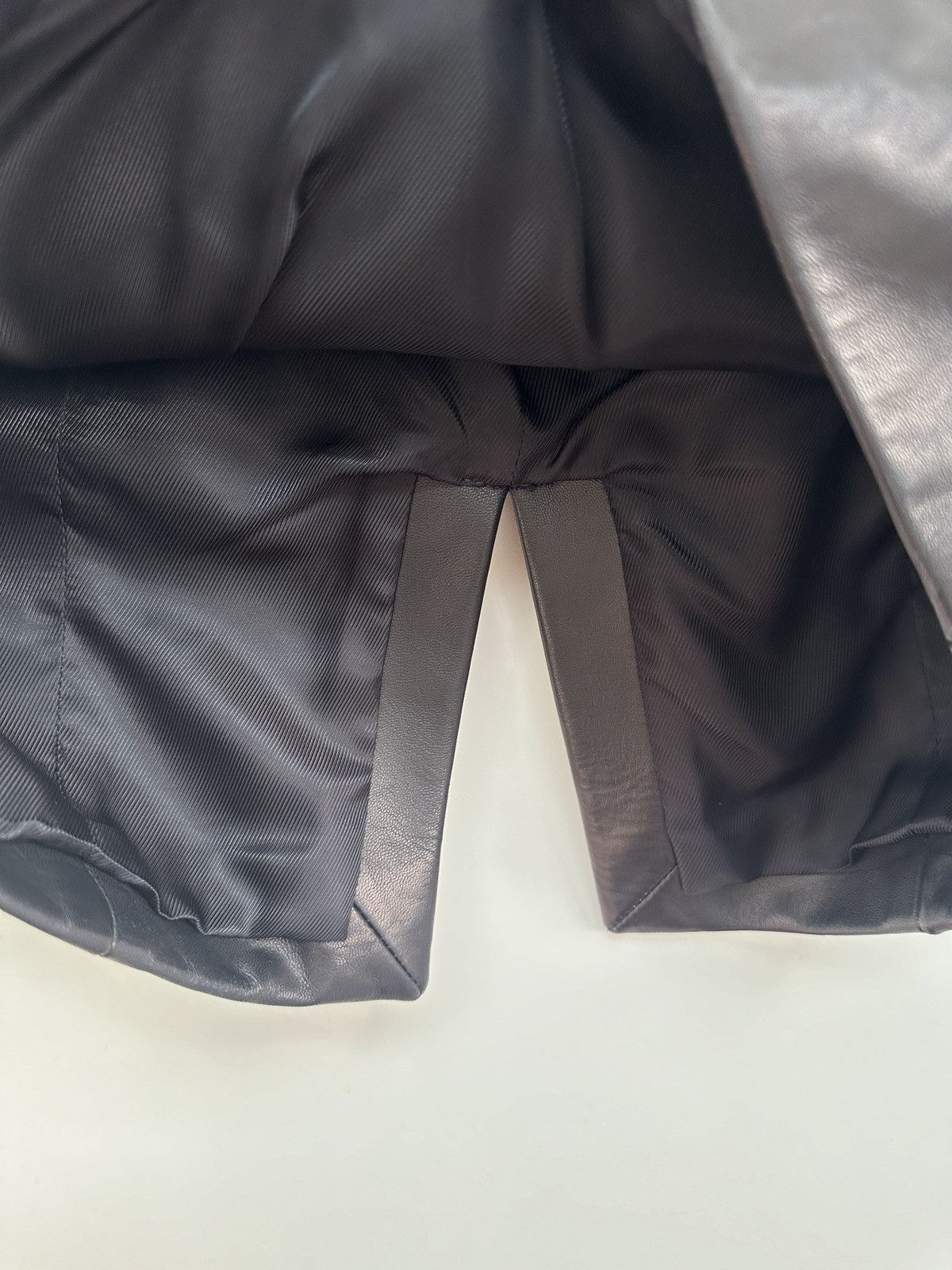 The Row The Row Leather Pencil Skirt Size 28" / US 6 / IT 42 - 3 Thumbnail