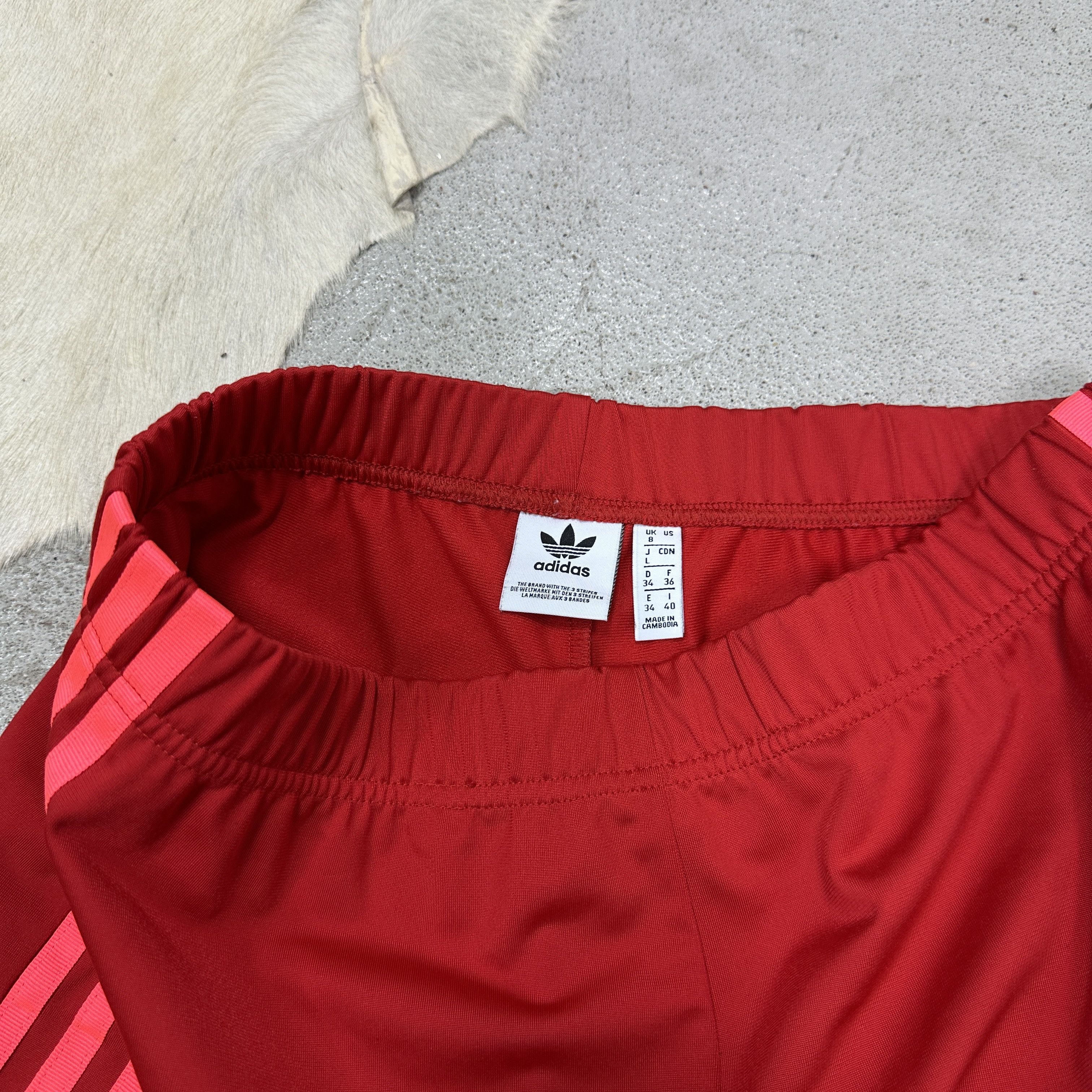Adidas Vintage Sporty Streetwear Athleisure Adidas Shorts Y2K Size 25" / US 0 / IT 36 - 4 Thumbnail