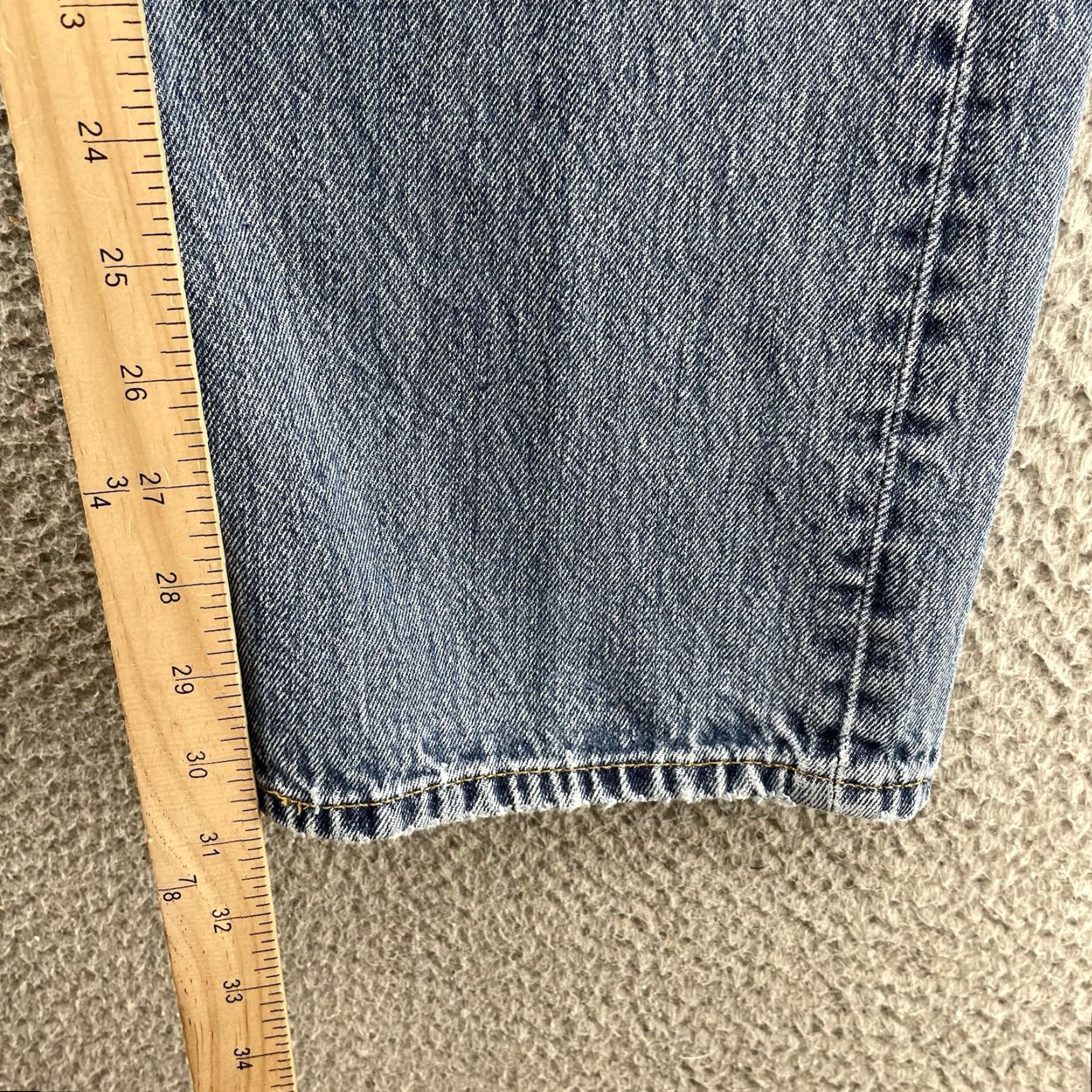 Levi's VINTAGE Levis 501 Jeans 34x31 Blue Whisker Denim Button Fly Skate 90s Streetwear Mens Jeans Size US 34 / EU 50 - 3 Thumbnail