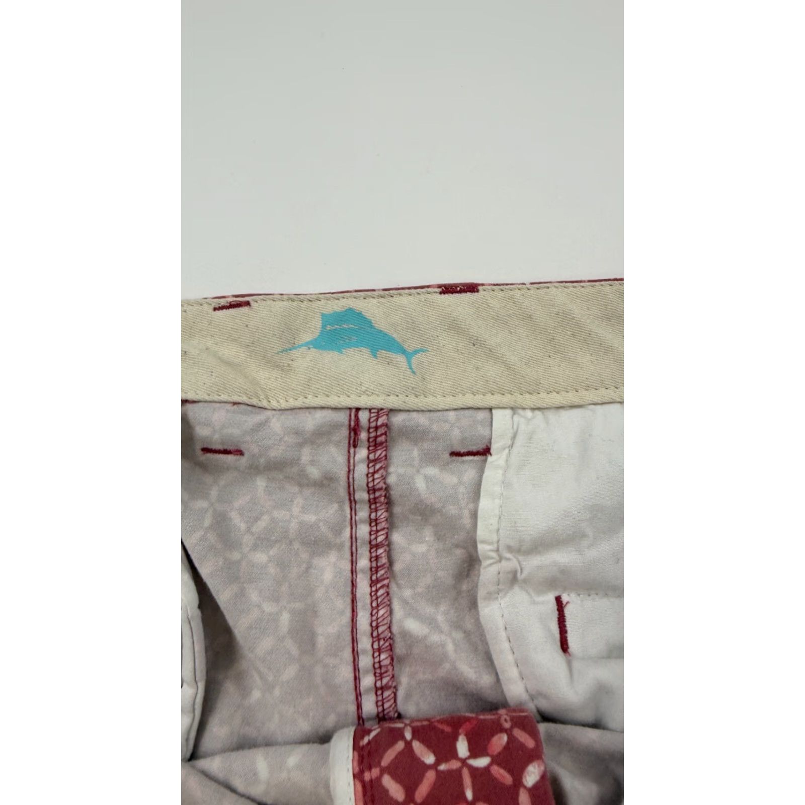 Tommy Bahama Tommy Bahama Geo Print Shorts Mens 38 Red Cotton Chino Stretch Outdoor Casual Size US 38 / EU 54 - 2 Thumbnail