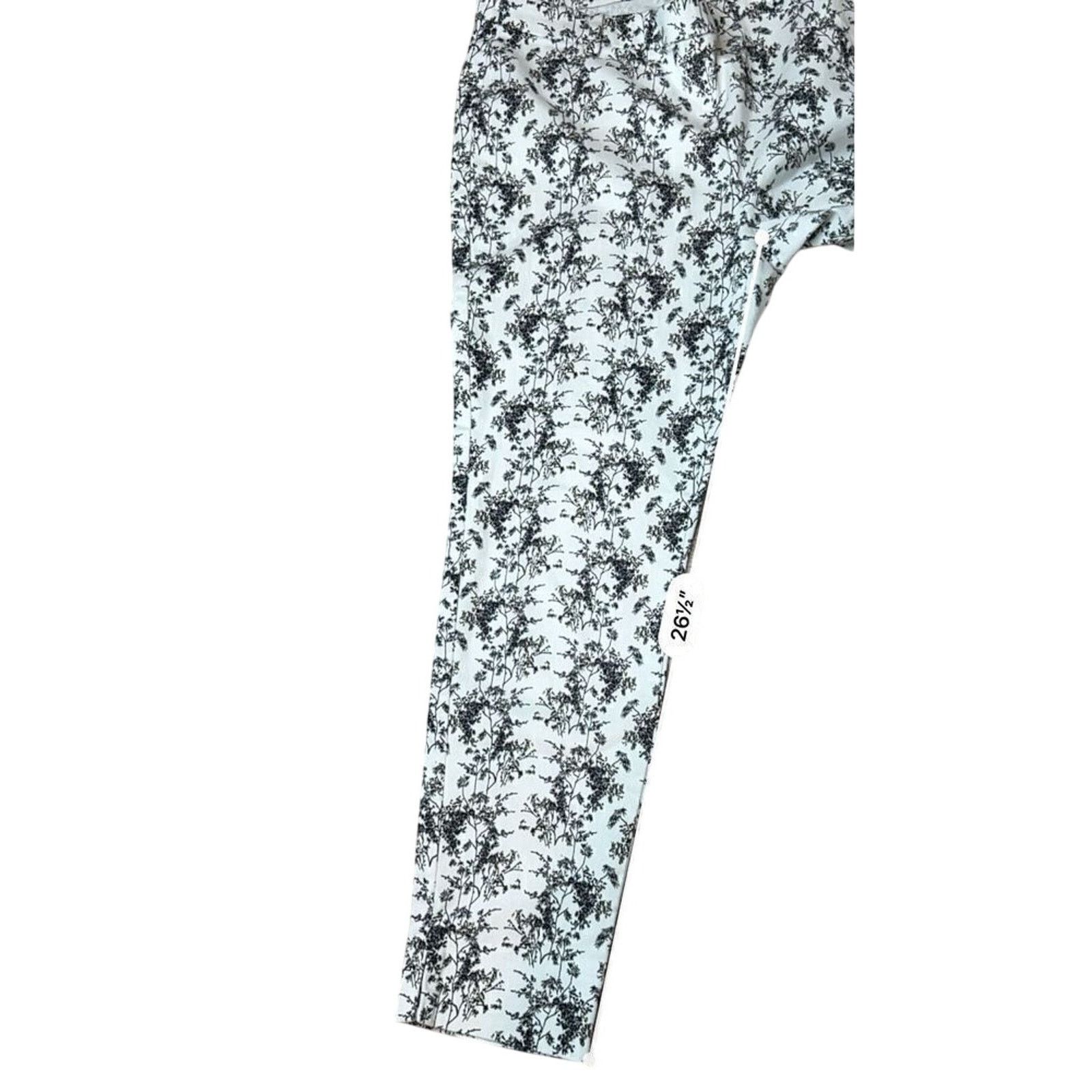 H&M H&M Black White Floral Stretch AOP Skinny Ankle Pants 10 Size 32" / US 10 / IT 46 - 8 Thumbnail
