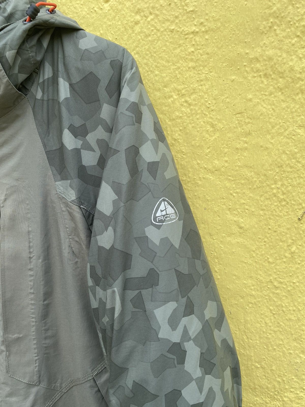 Nike Nike Acg camo outdoor jacket Size US L / EU 52-54 / 3 - 16 Thumbnail