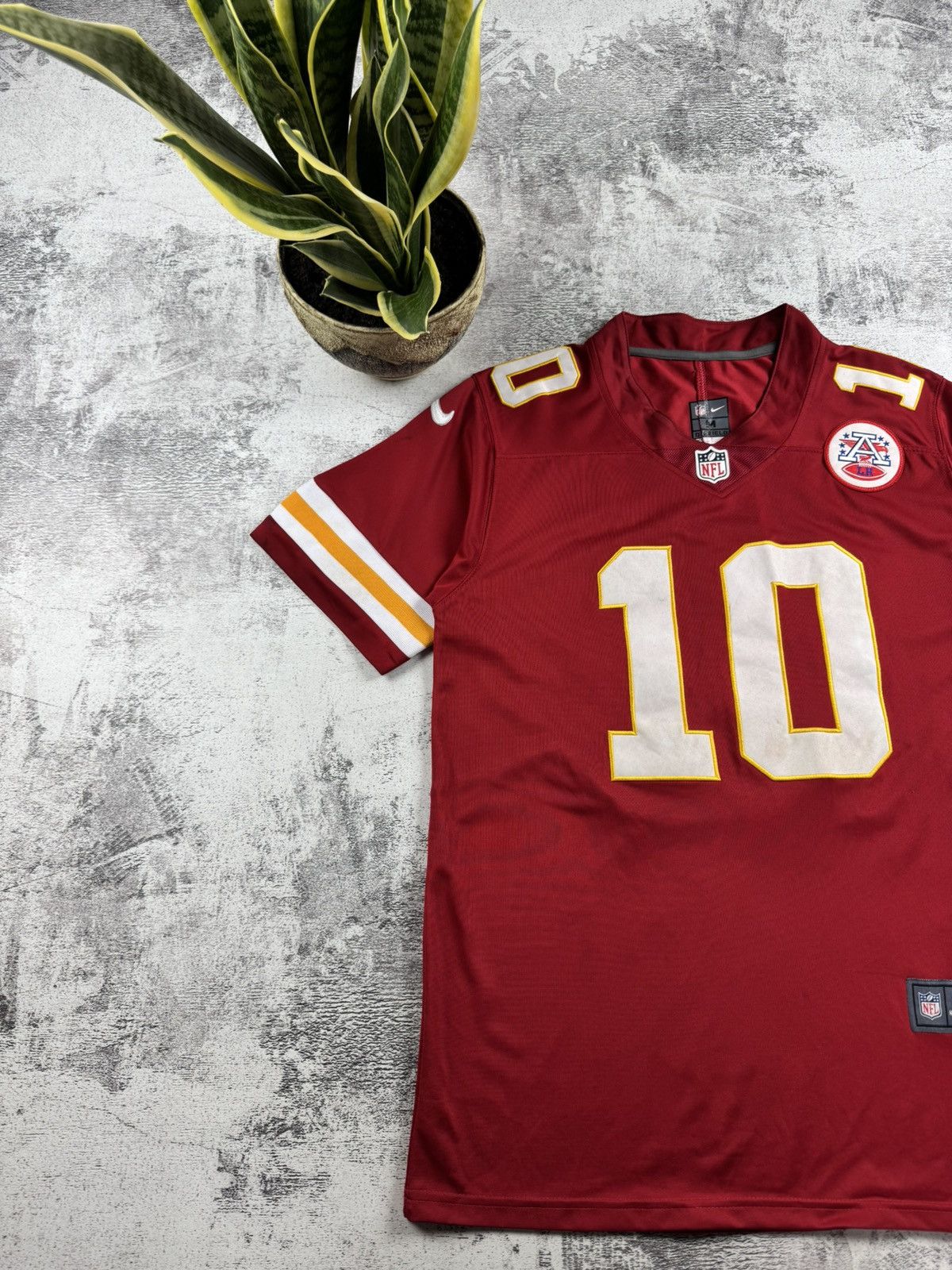 NFL × Vintage Kansas City Tyreek Hill #10 Superbowl T shirt Jersey Tee Size US M / EU 48-50 / 2 - 3 Thumbnail