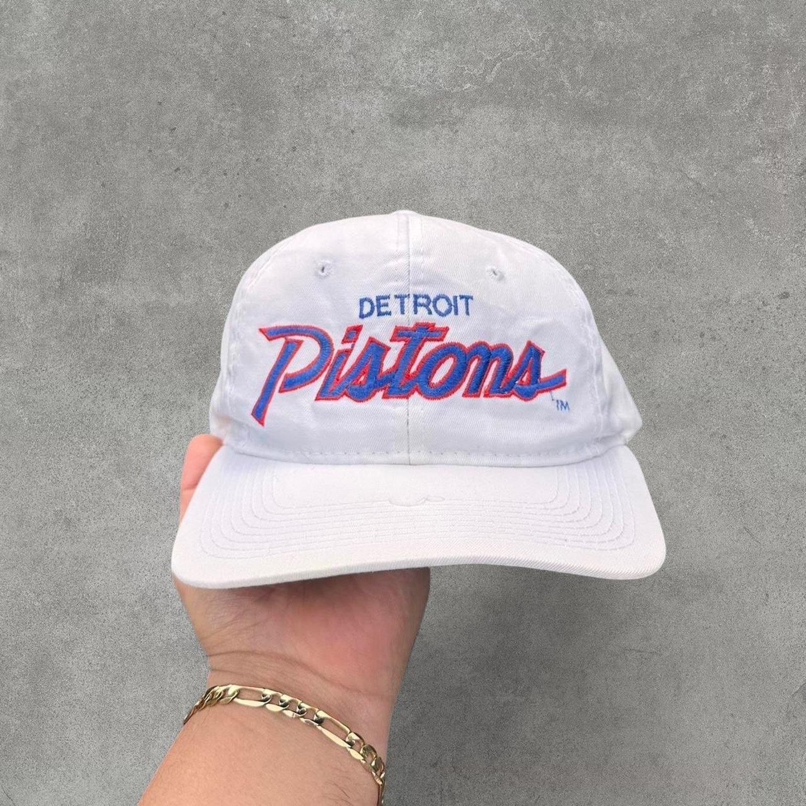 Sports Specialties × Vintage Vintage Detroit Pistons Script SnapBack Hat Size ONE SIZE - 1 Thumbnail