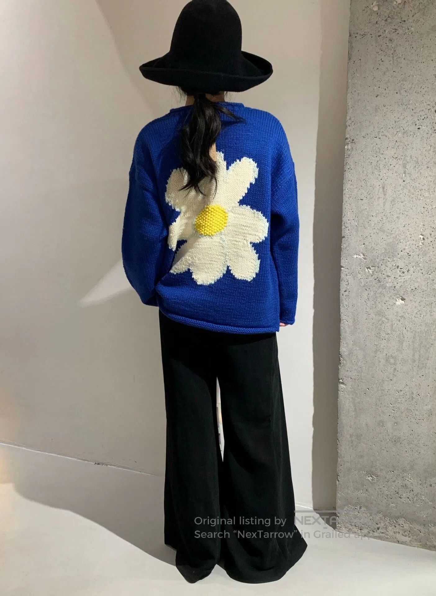 Japanese Brand Blue Daisy Sweater for Fall and Winter. Size M / US 6-8 / IT 42-44 - 3 Thumbnail