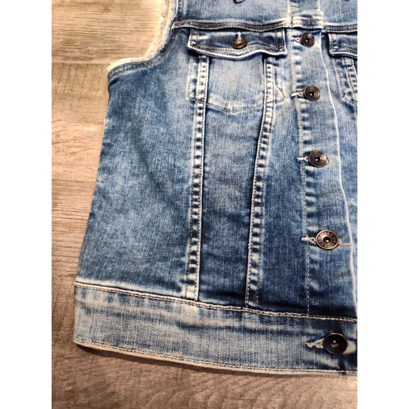 Denime VINTAGE Big Star Denim Vest Women Size M Blue Pockets Button Front Casual 1974 Size M / US 6-8 / IT 42-44 - 2 Thumbnail