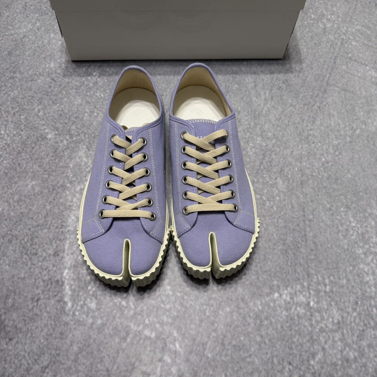 Maison Margiela Maison Margiela Tabi Lilac Size US 8 / EU 41 - 2 Thumbnail