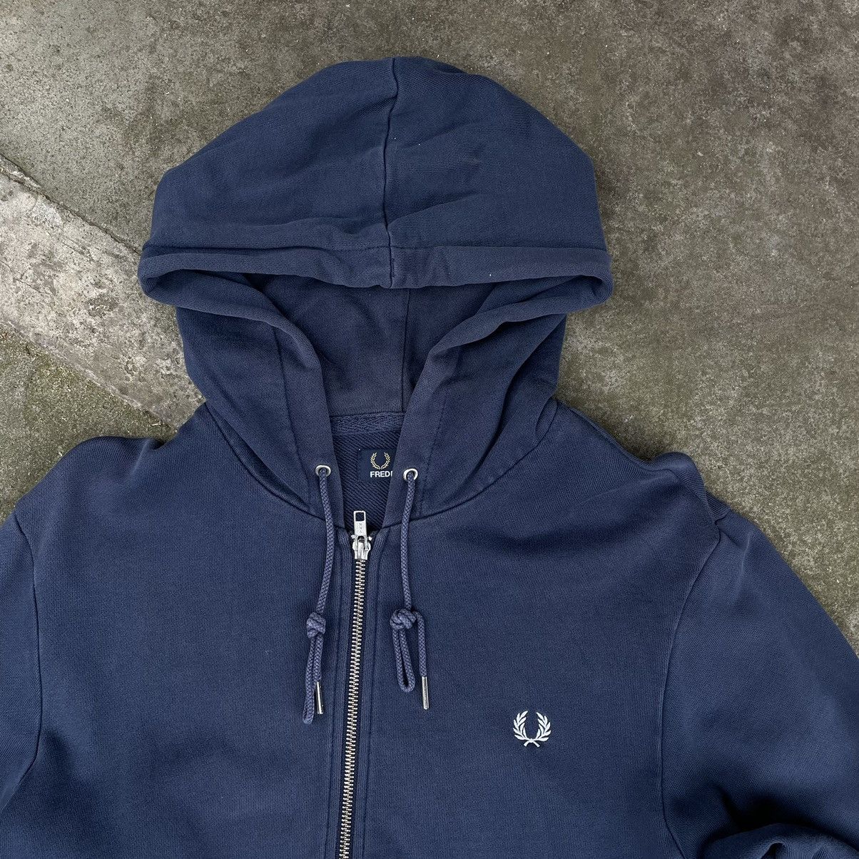 Fred Perry Vintage Fred Perry Zip Hoodie Size S Navy Streetwear casual Size US S / EU 44-46 / 1 - 3 Thumbnail