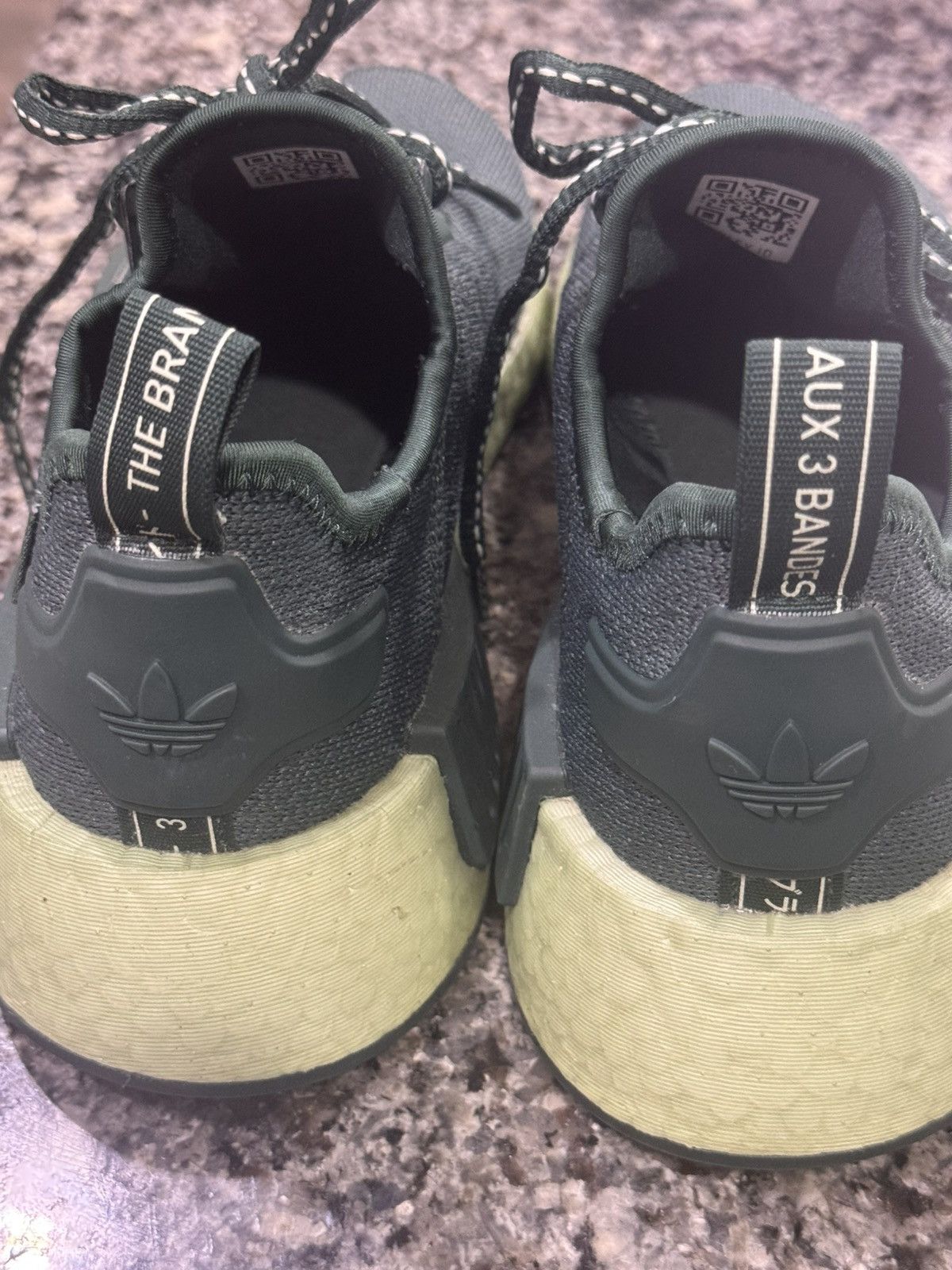 Reebok Adidas NMD R1 Boost Linen Green GW9477 Women's Size 6 Size US 6 / IT 36 - 2 Thumbnail
