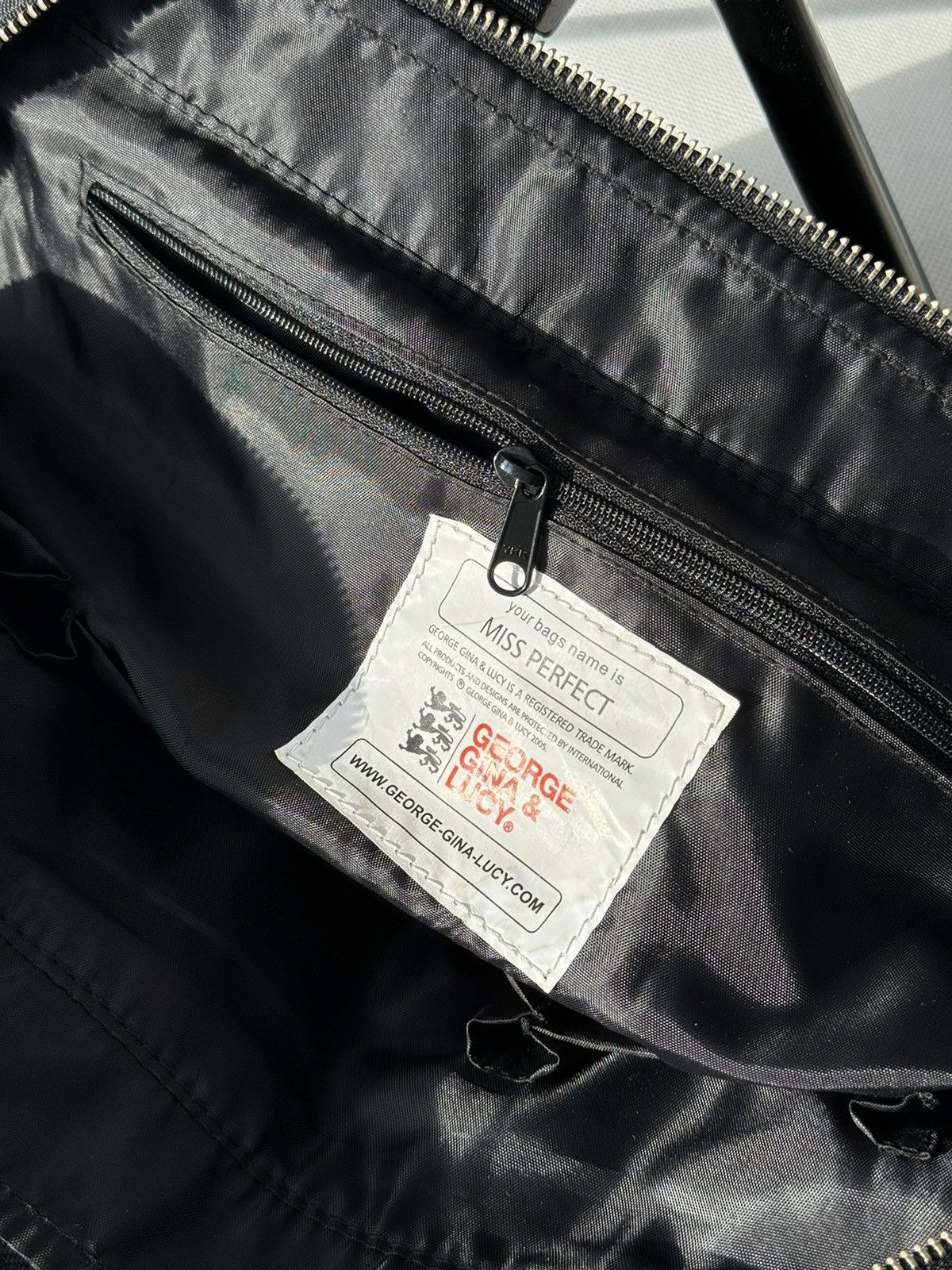 George Gina & Lucy × Japanese Brand Very Rare George Gina & lucy Y2k Alyx Bag Crossbody Handbag Size ONE SIZE - 17 Thumbnail