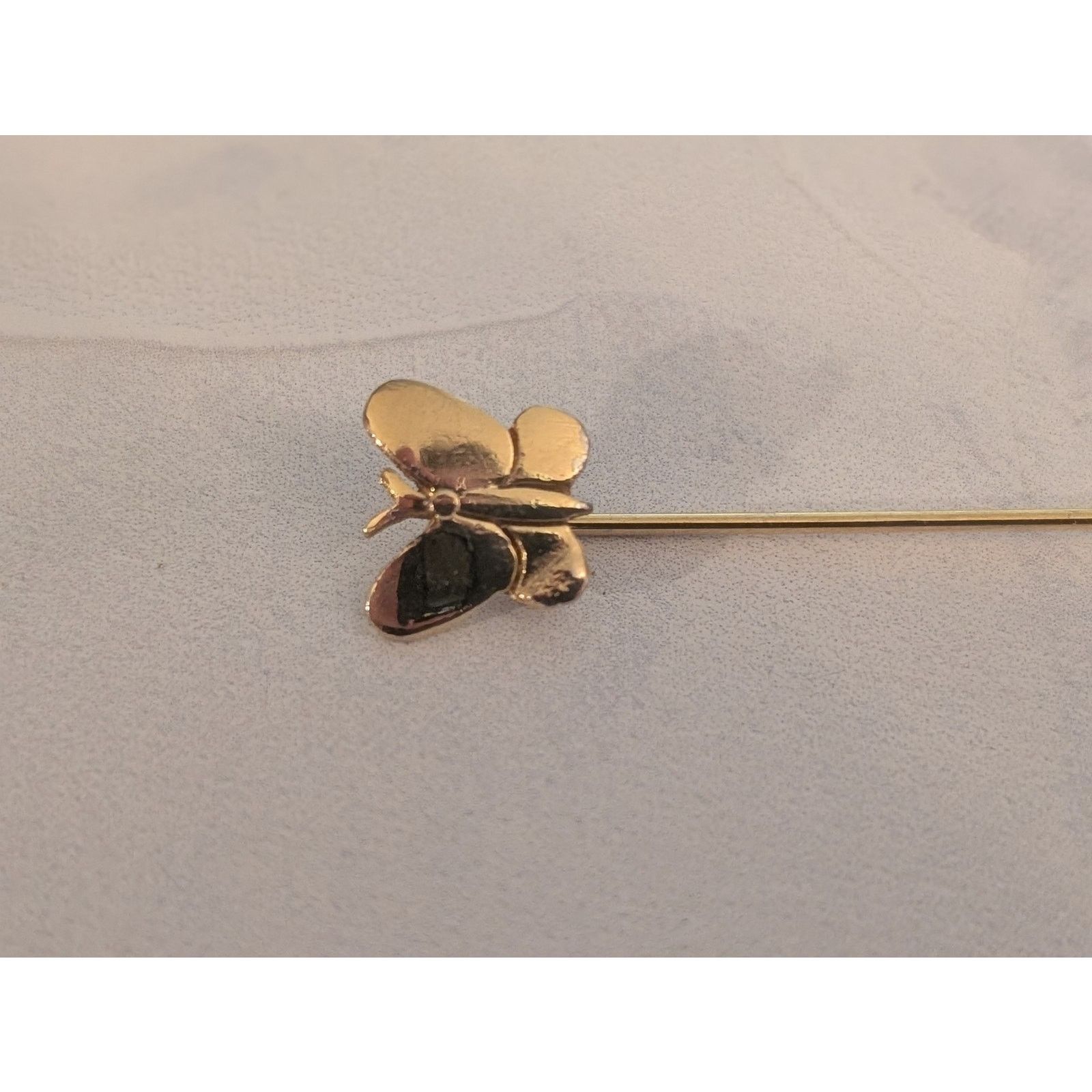 Vintage Adorable VTG 1980s Gold-Tone Butterfly Stick Pin Long Pin Size ONE SIZE - 4 Thumbnail