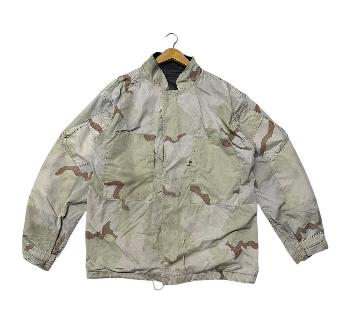 Vintage U.S. military desert camouflage uniform (DCU) field jacket Size US M / EU 48-50 / 2 - 1 Thumbnail