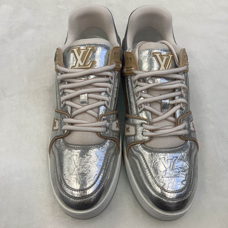 Louis Vuitton Louis Vuitton Silver Trainer Sneakers for Men -2508 Size US 9.5 / EU 42-43 - 2 Thumbnail